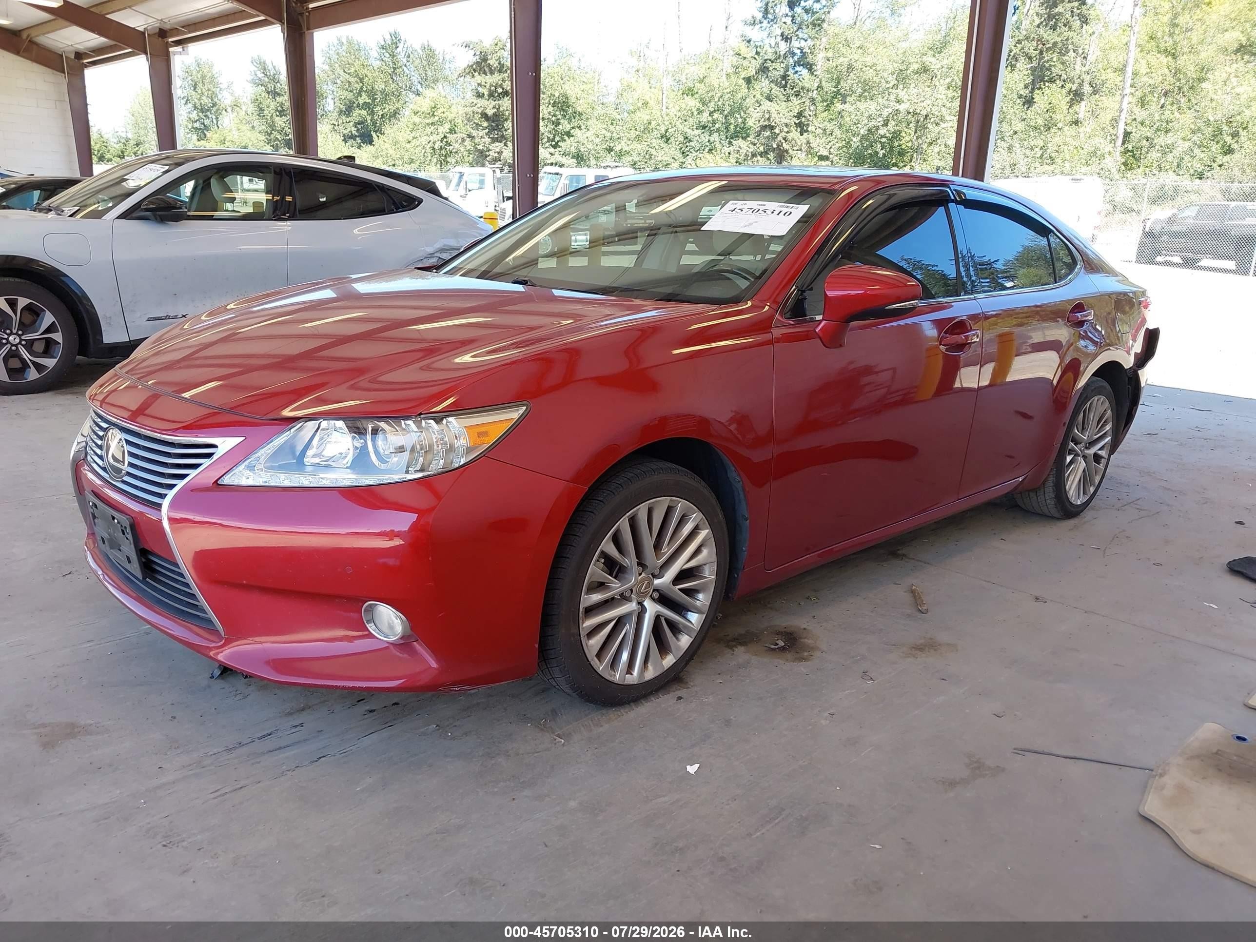2015 Lexus Es 350   Red vin: JTHBK1GG0F2208581