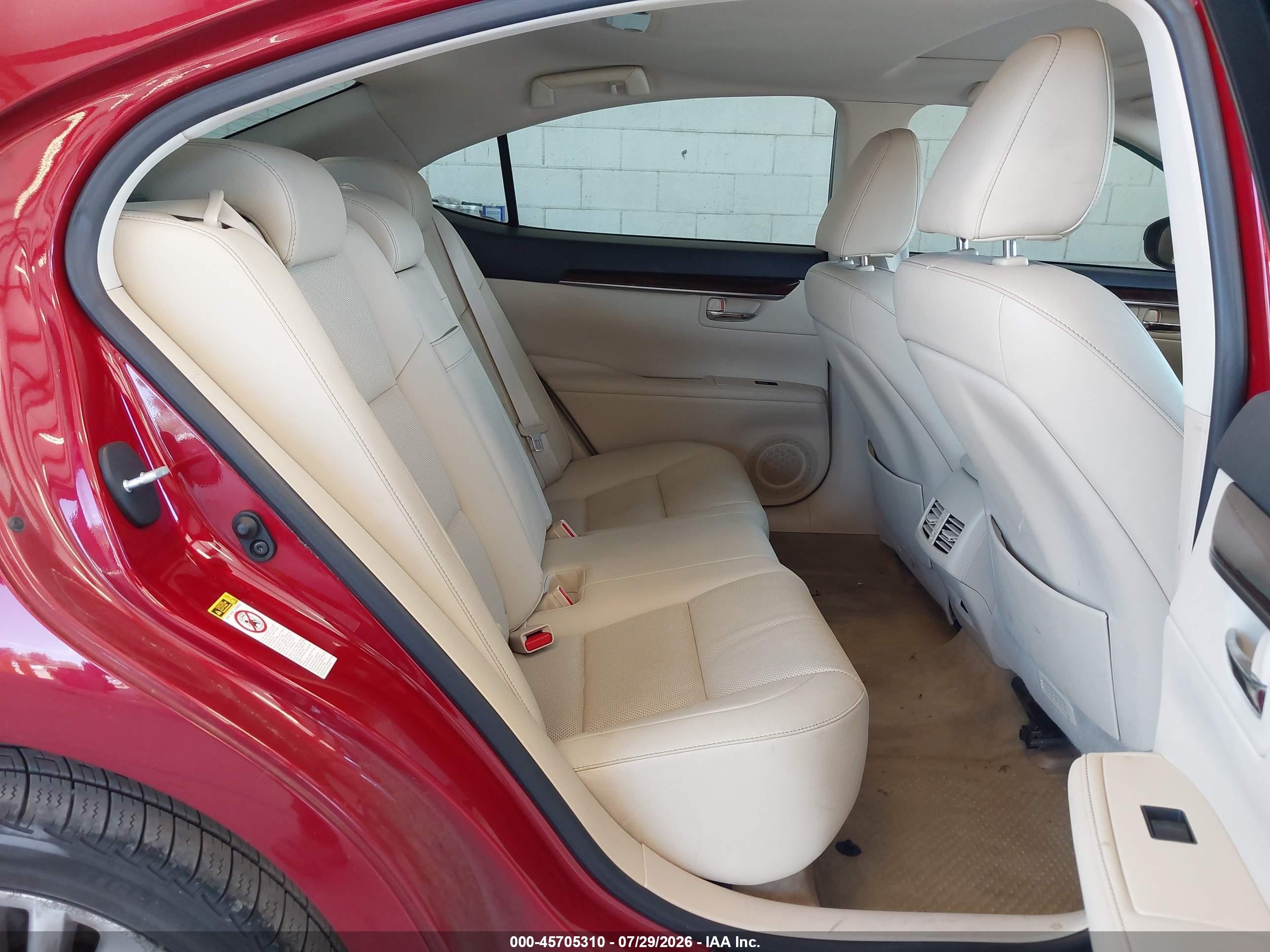 2015 Lexus Es 350   Red vin: JTHBK1GG0F2208581
