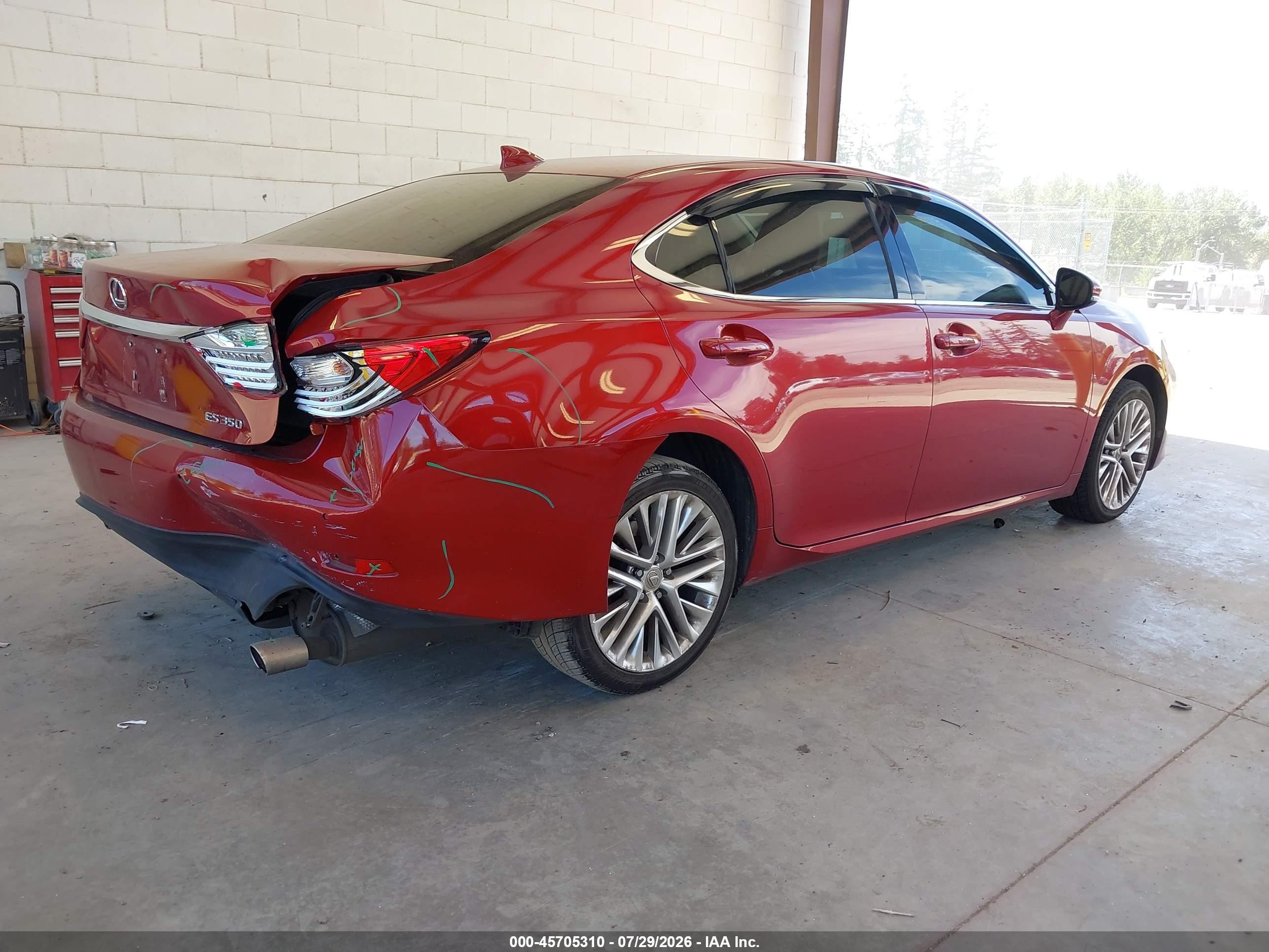 2015 Lexus Es 350   Red vin: JTHBK1GG0F2208581
