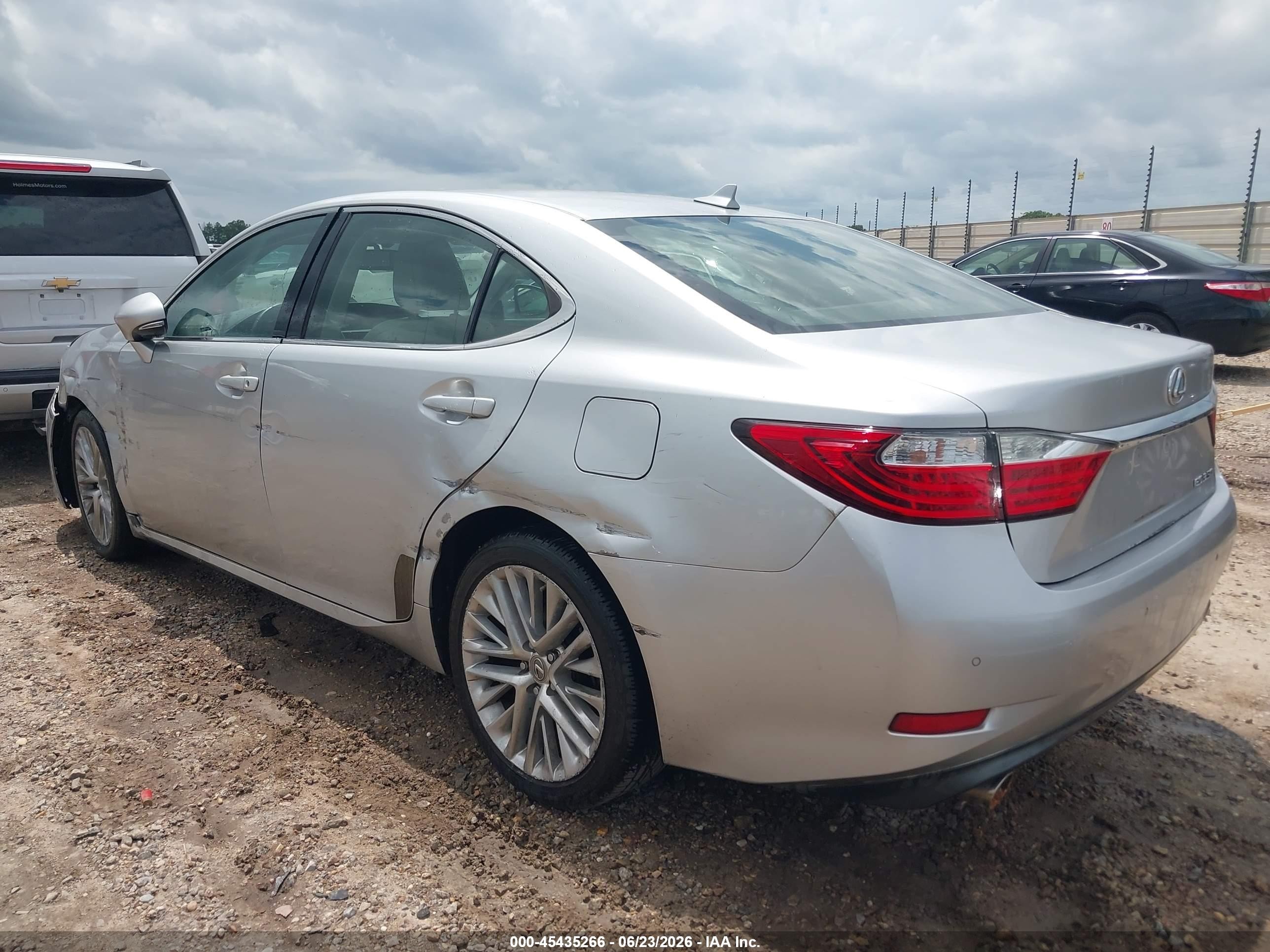 2013 Lexus Es 350   Серебряный vin: JTHBK1GG1D2037613