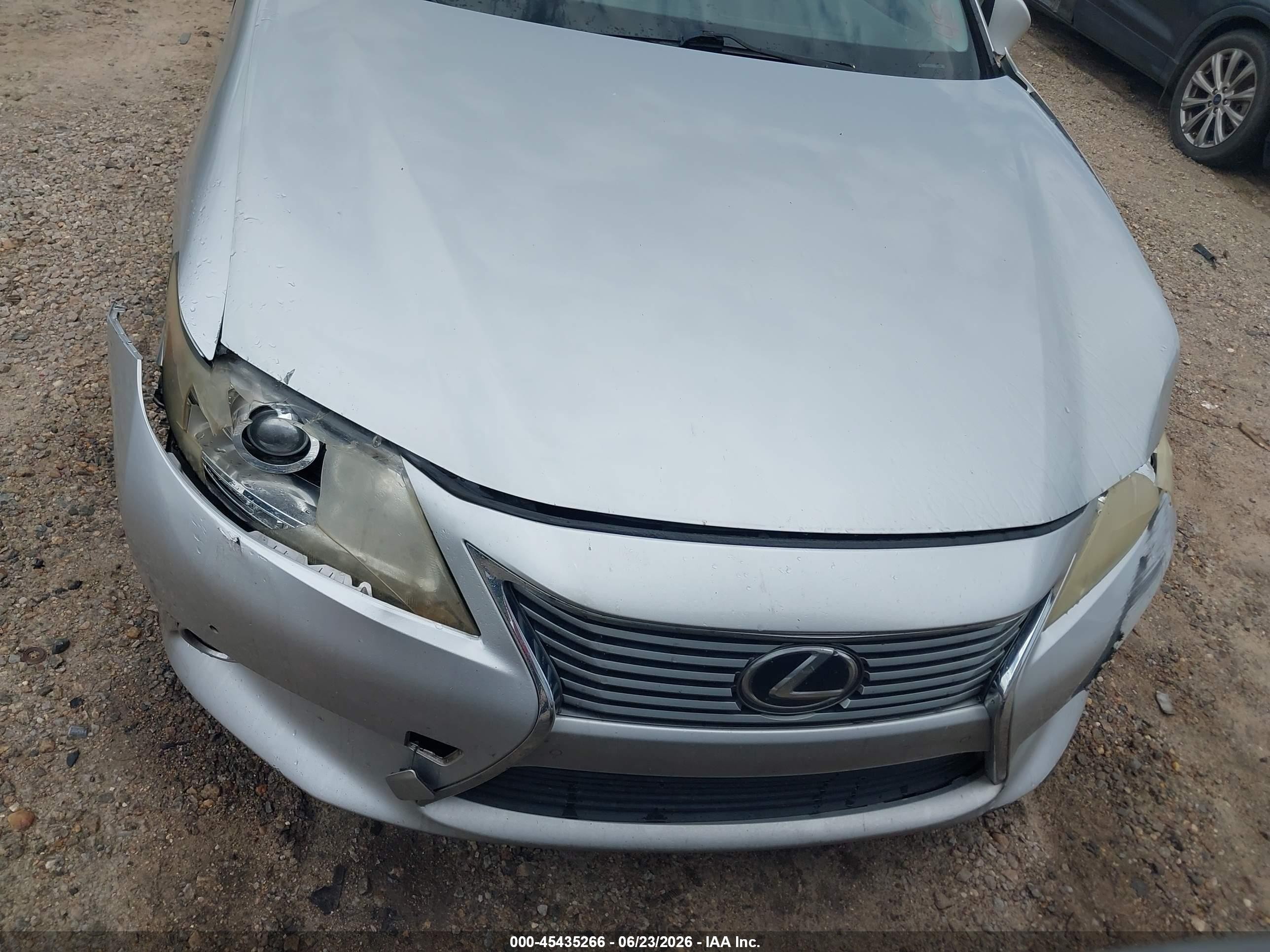 2013 Lexus Es 350   Серебряный vin: JTHBK1GG1D2037613