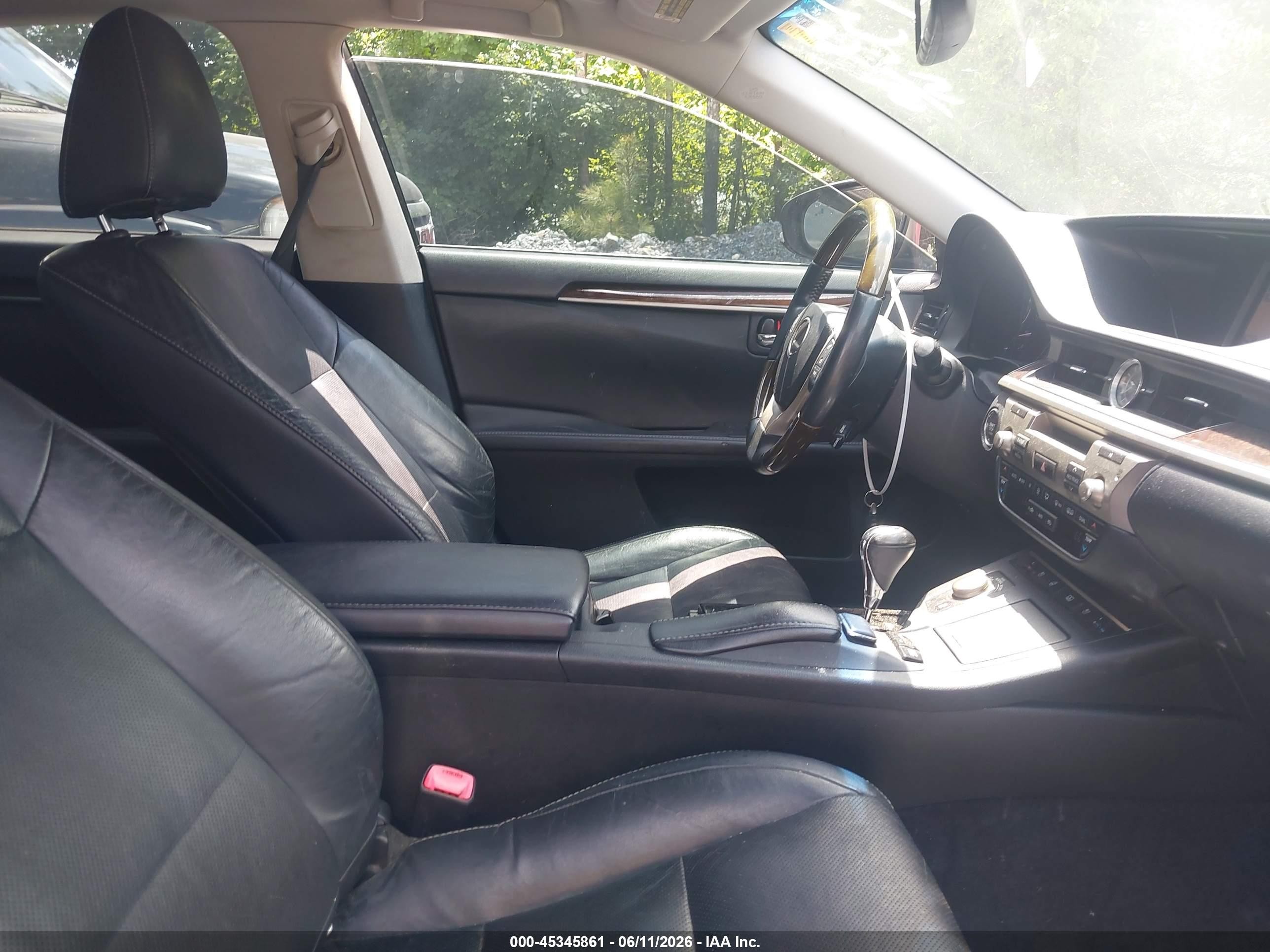 2013 Lexus Es 350   Maroon vin: JTHBK1GG1D2041435