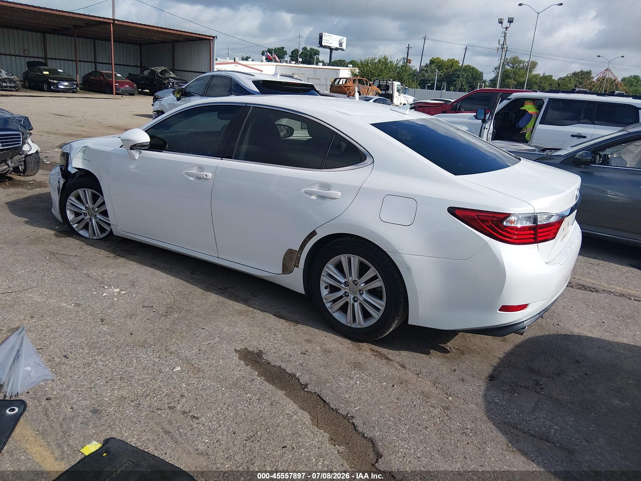 2013 Lexus Es 350   White vin: JTHBK1GG1D2041449