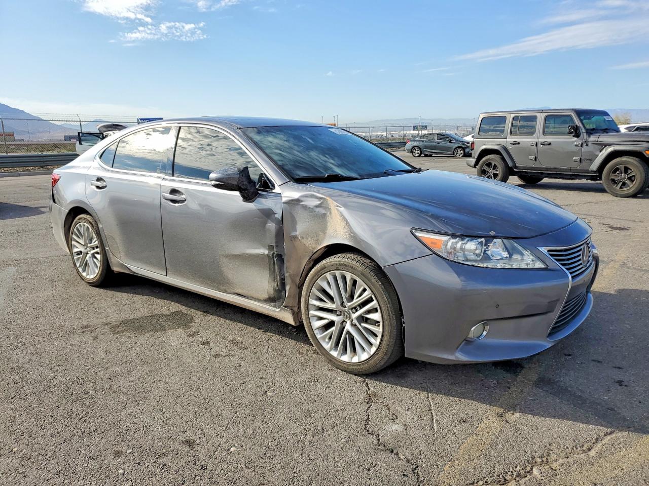 2013 Lexus Es 350 Base Серебряный vin: JTHBK1GG1D2049728