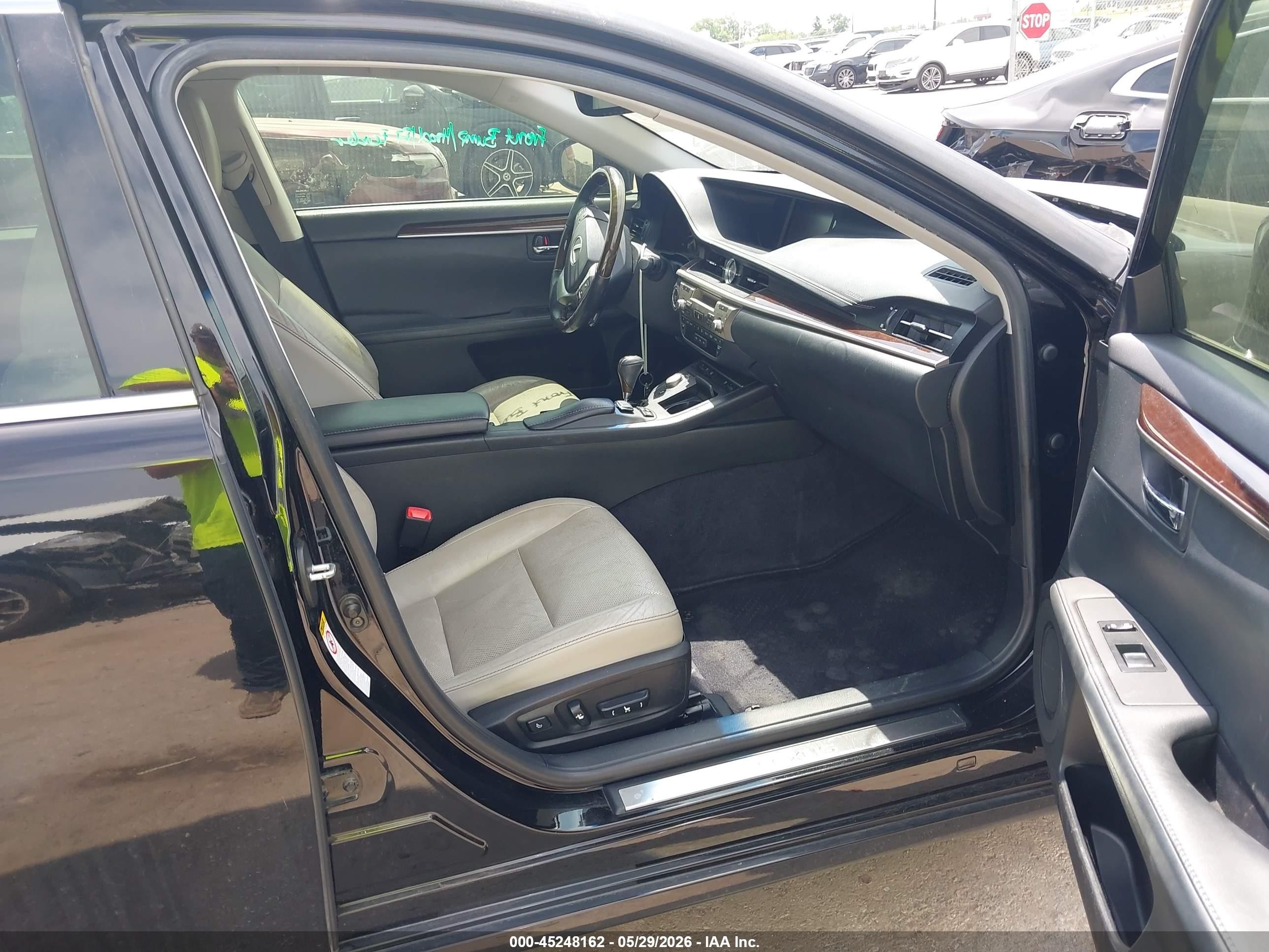 2013 Lexus Es 350   Black vin: JTHBK1GG1D2049857