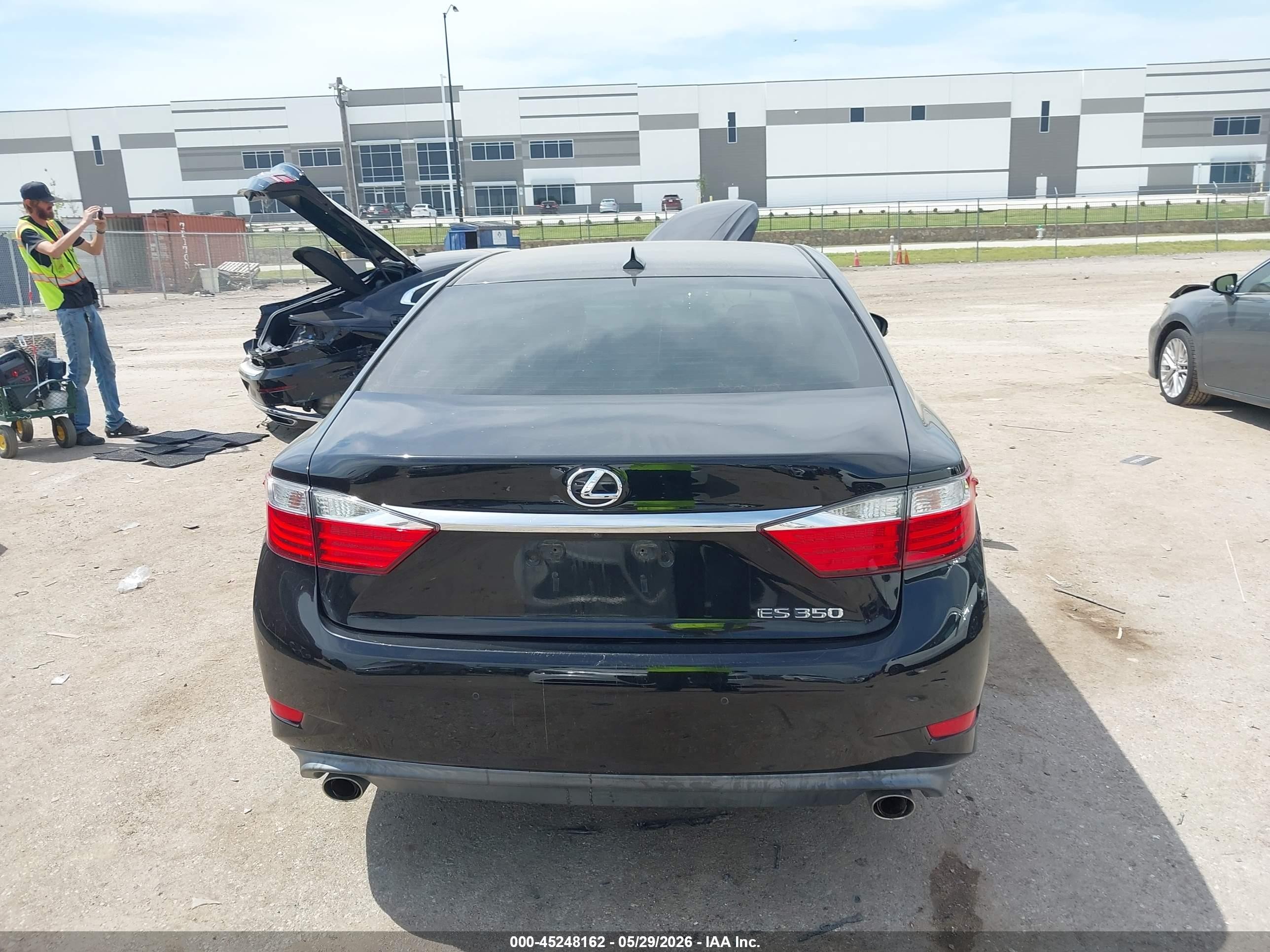 2013 Lexus Es 350   Black vin: JTHBK1GG1D2049857