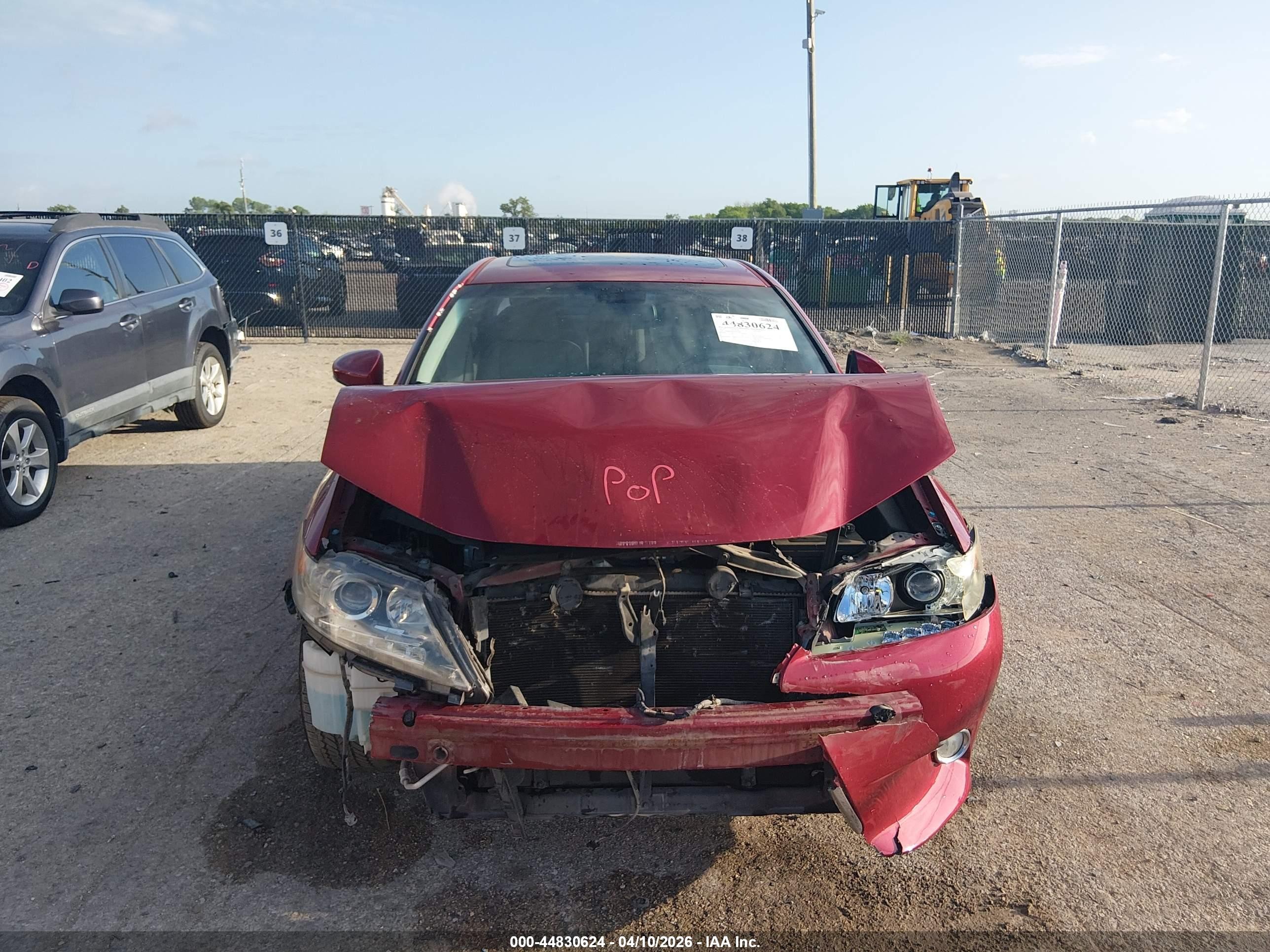 2013 Lexus Es 350 Red vin: JTHBK1GG1D2071664