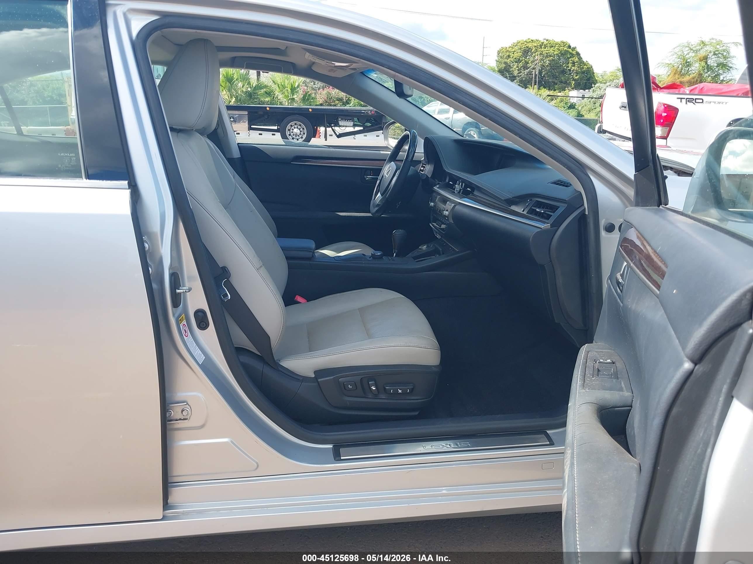 2014 Lexus Es 350   Silver vin: JTHBK1GG1E2086456