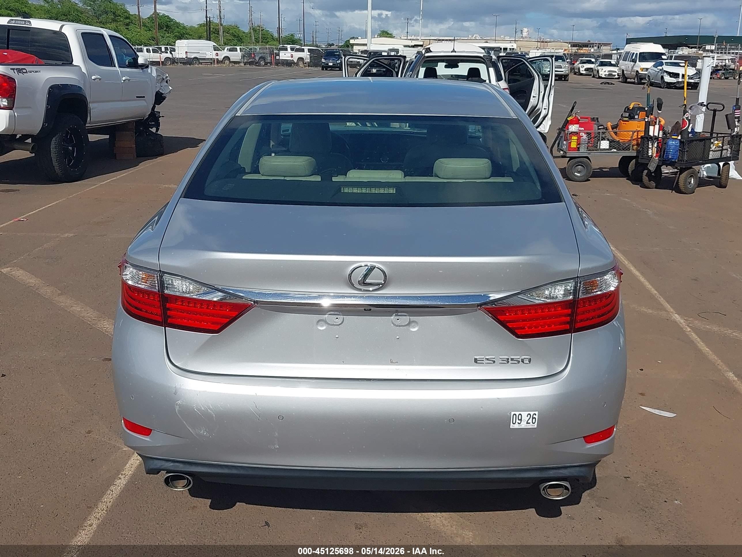 2014 Lexus Es 350   Silver vin: JTHBK1GG1E2086456