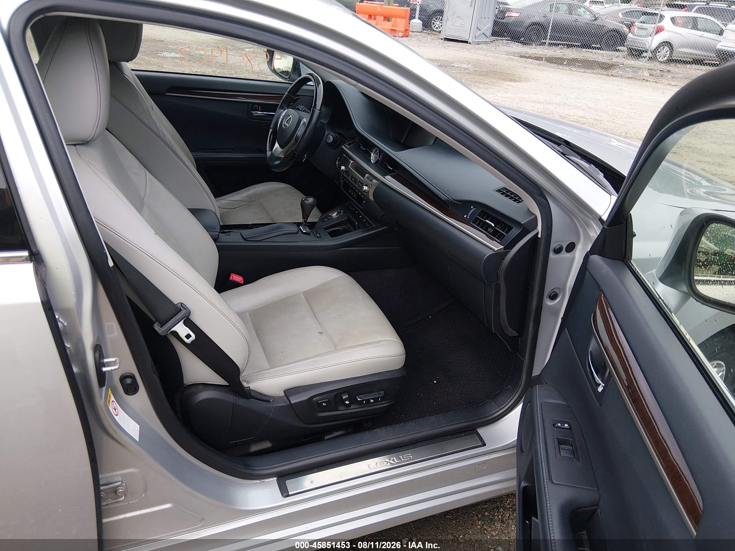 2014 Lexus Es 350 Silver vin: JTHBK1GG1E2092452