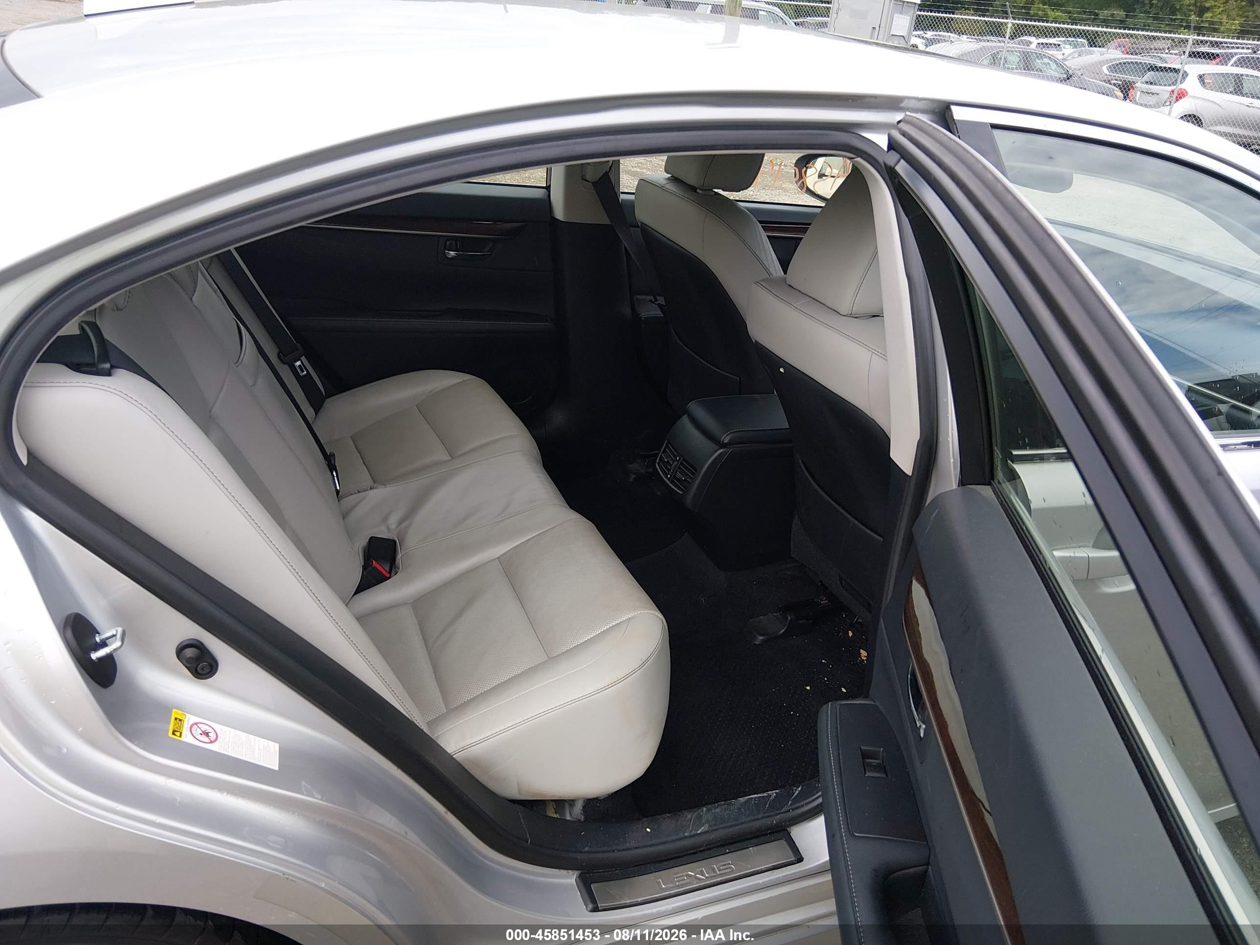 2014 Lexus Es 350 Silver vin: JTHBK1GG1E2092452