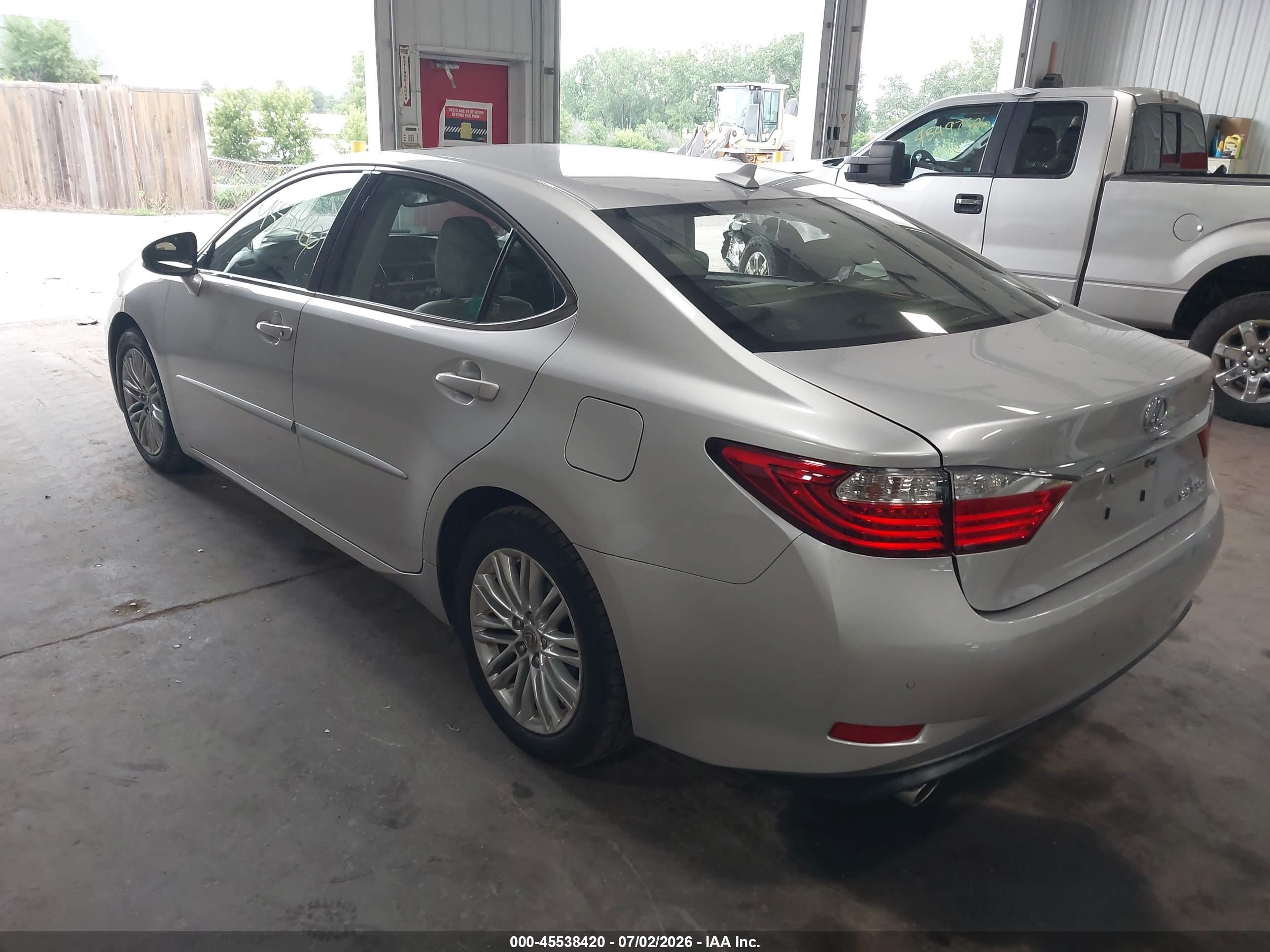 2014 Lexus Es 350   Silver vin: JTHBK1GG1E2100792