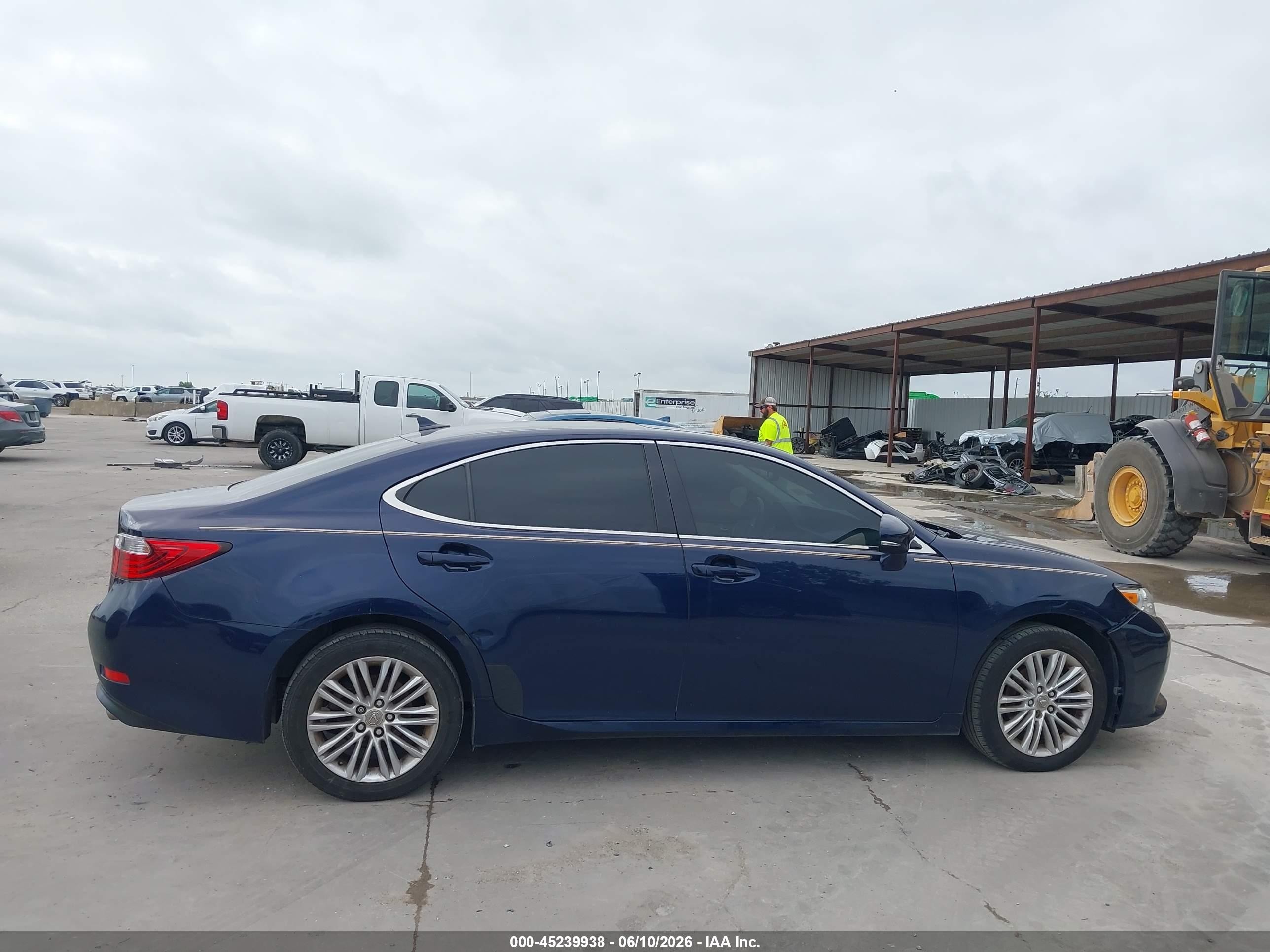 2014 Lexus Es 350   Blue vin: JTHBK1GG1E2101876