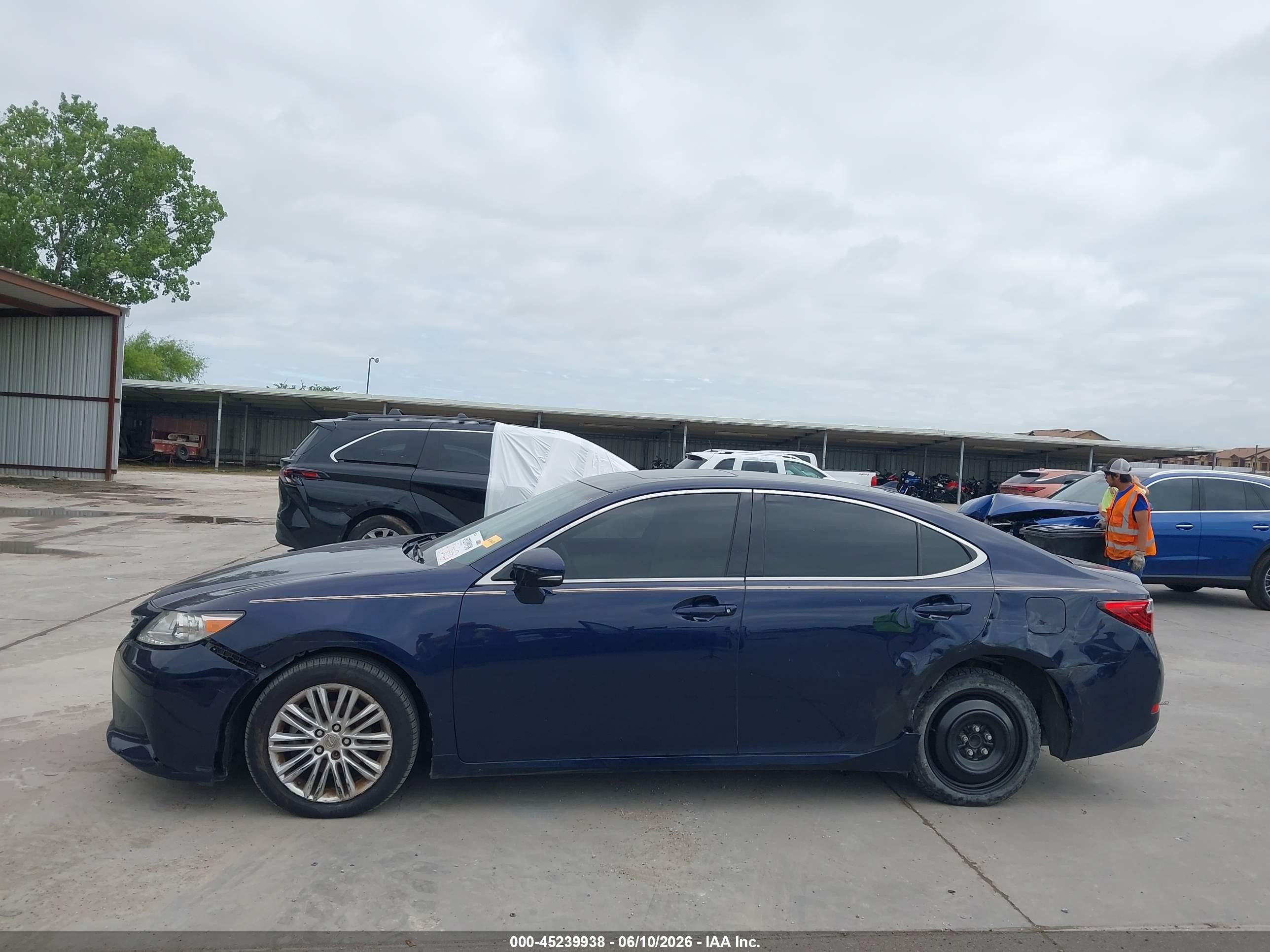 2014 Lexus Es 350   Blue vin: JTHBK1GG1E2101876