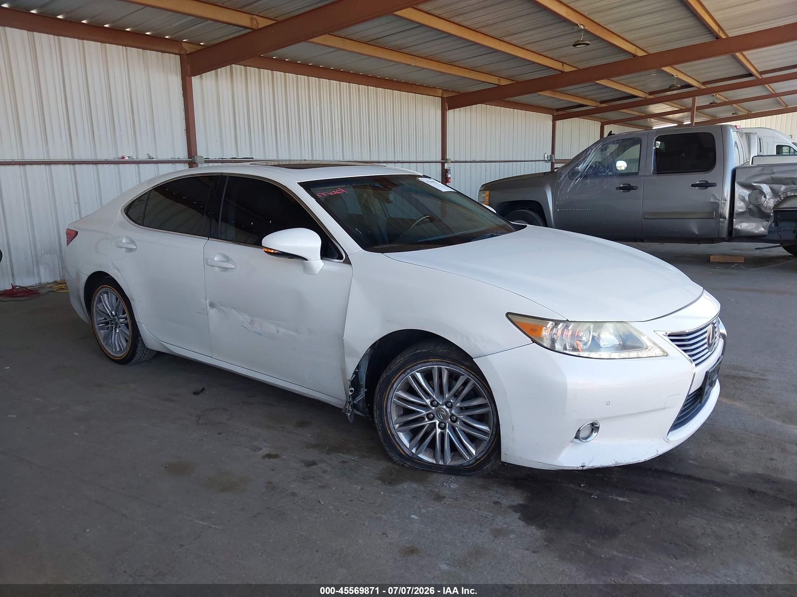 2014 Lexus Es 350   White vin: JTHBK1GG1E2116393