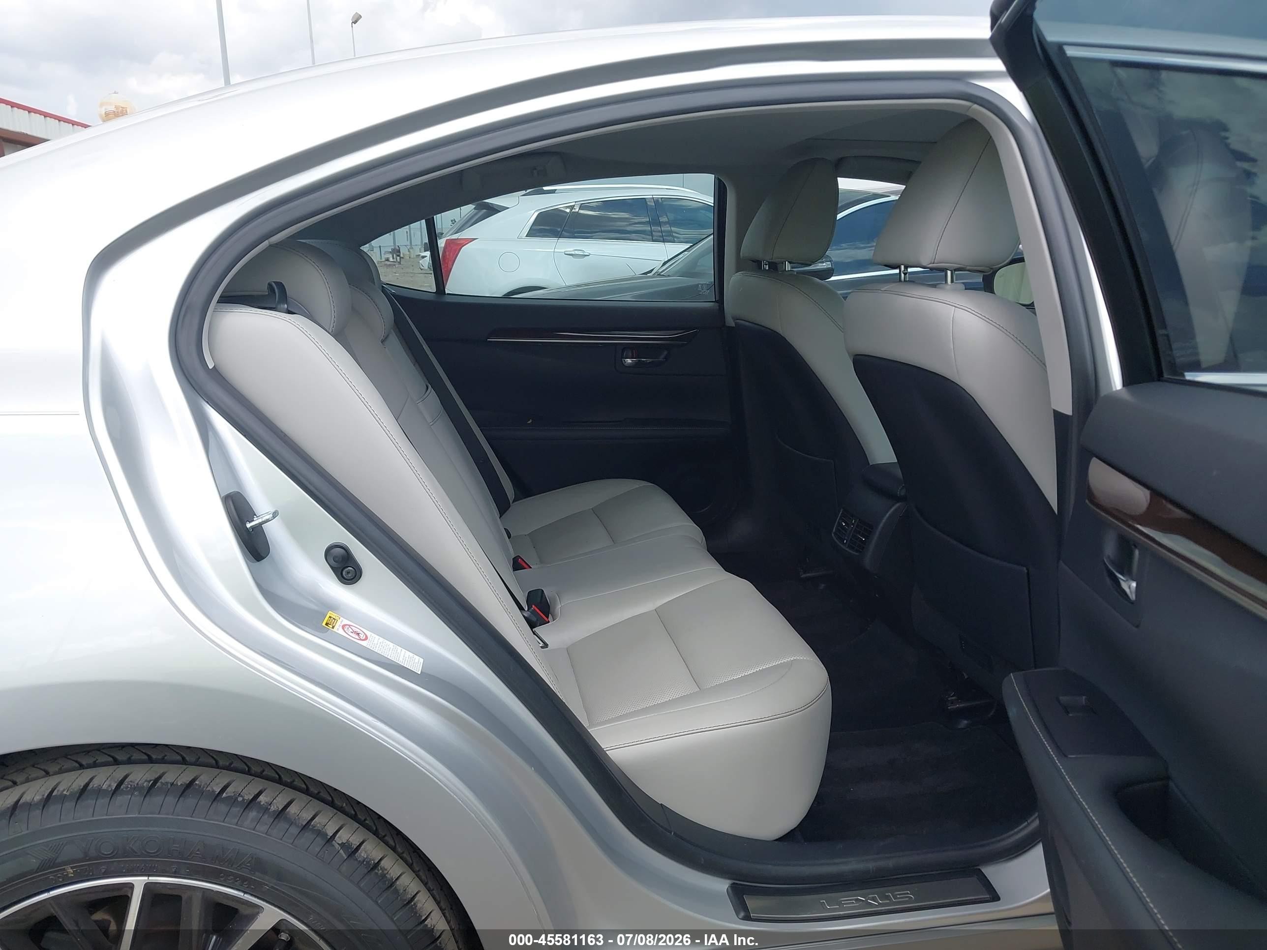 2014 Lexus Es 350   Silver vin: JTHBK1GG1E2121125