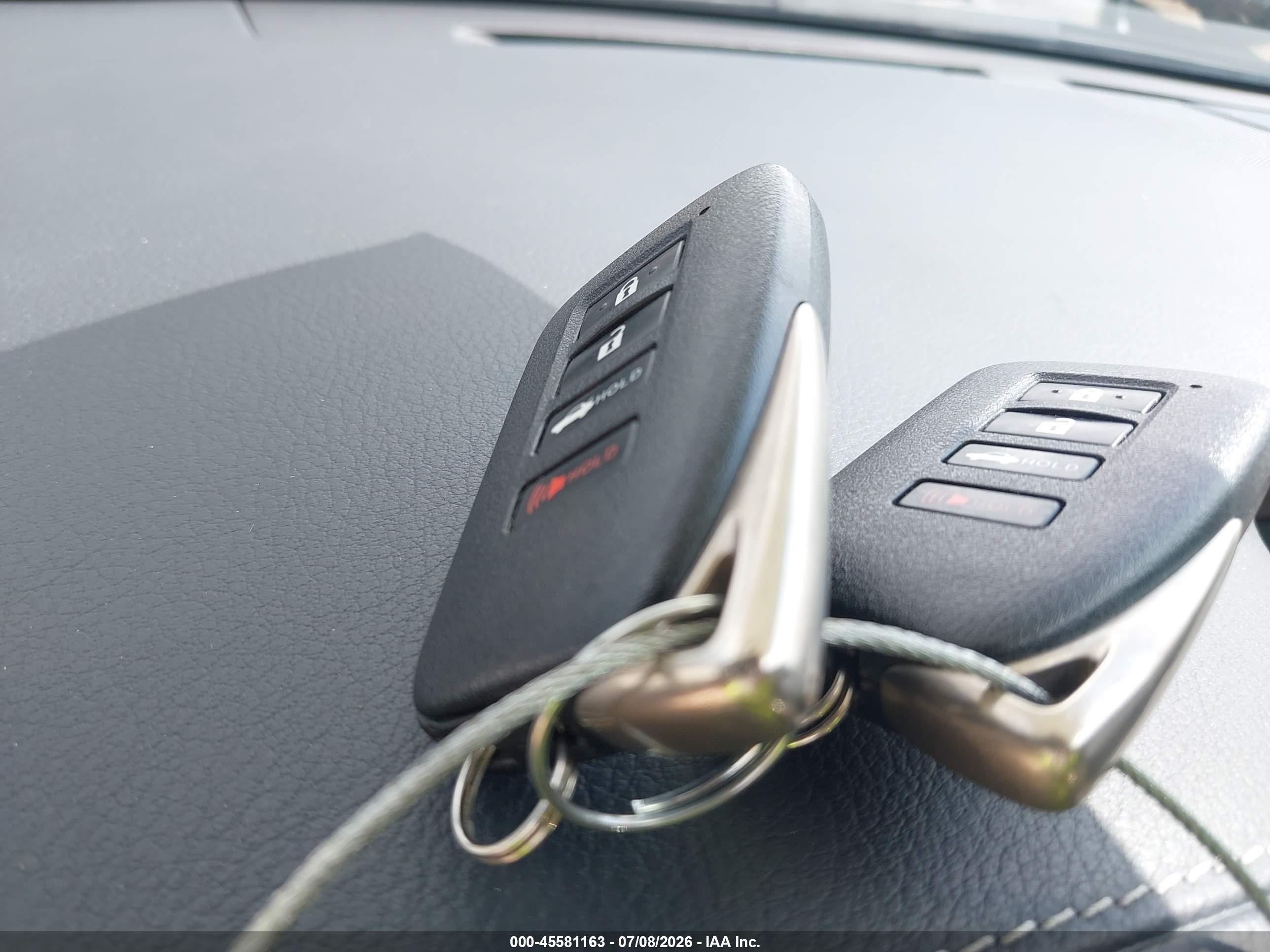2014 Lexus Es 350   Silver vin: JTHBK1GG1E2121125