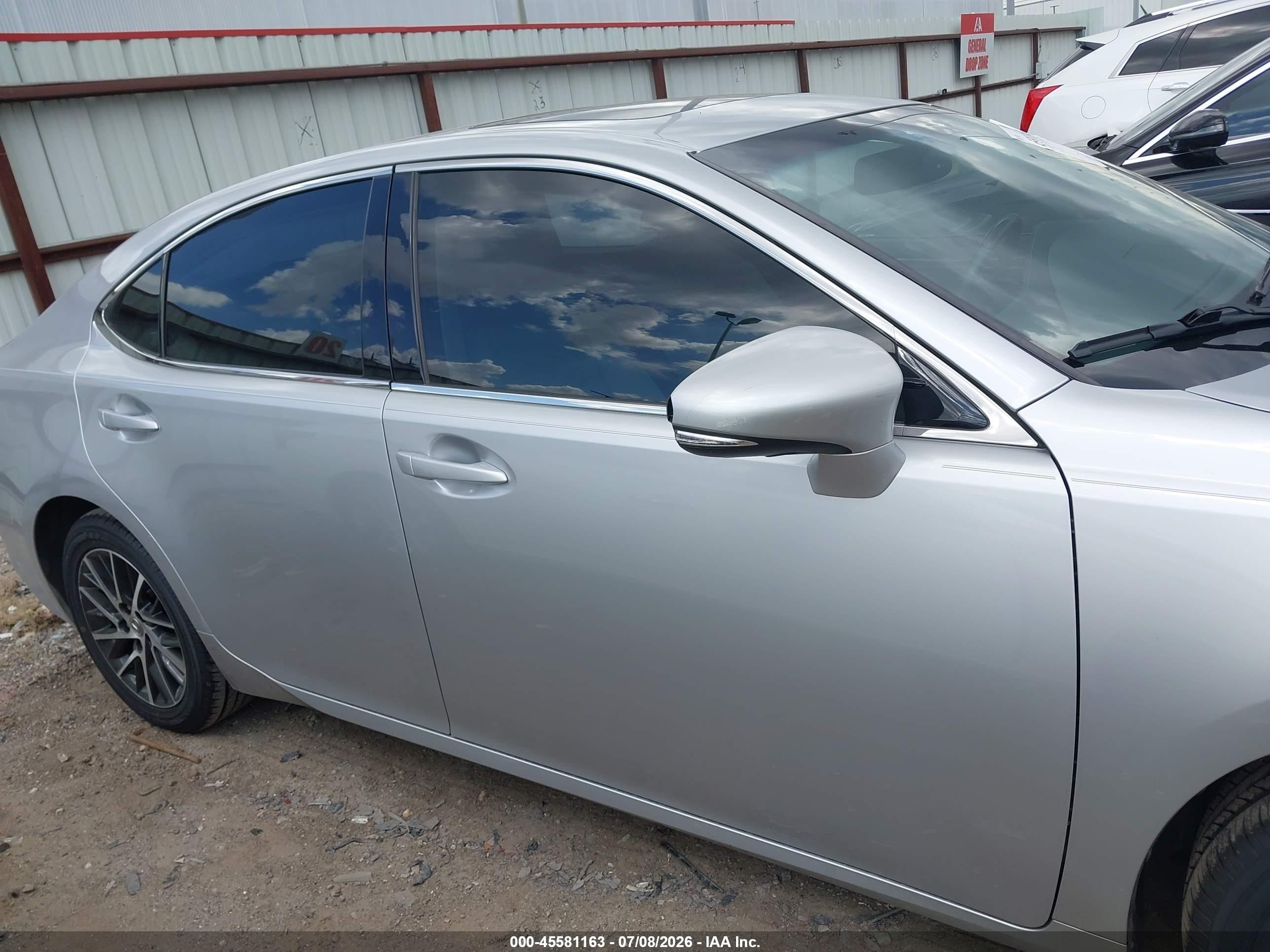 2014 Lexus Es 350   Silver vin: JTHBK1GG1E2121125