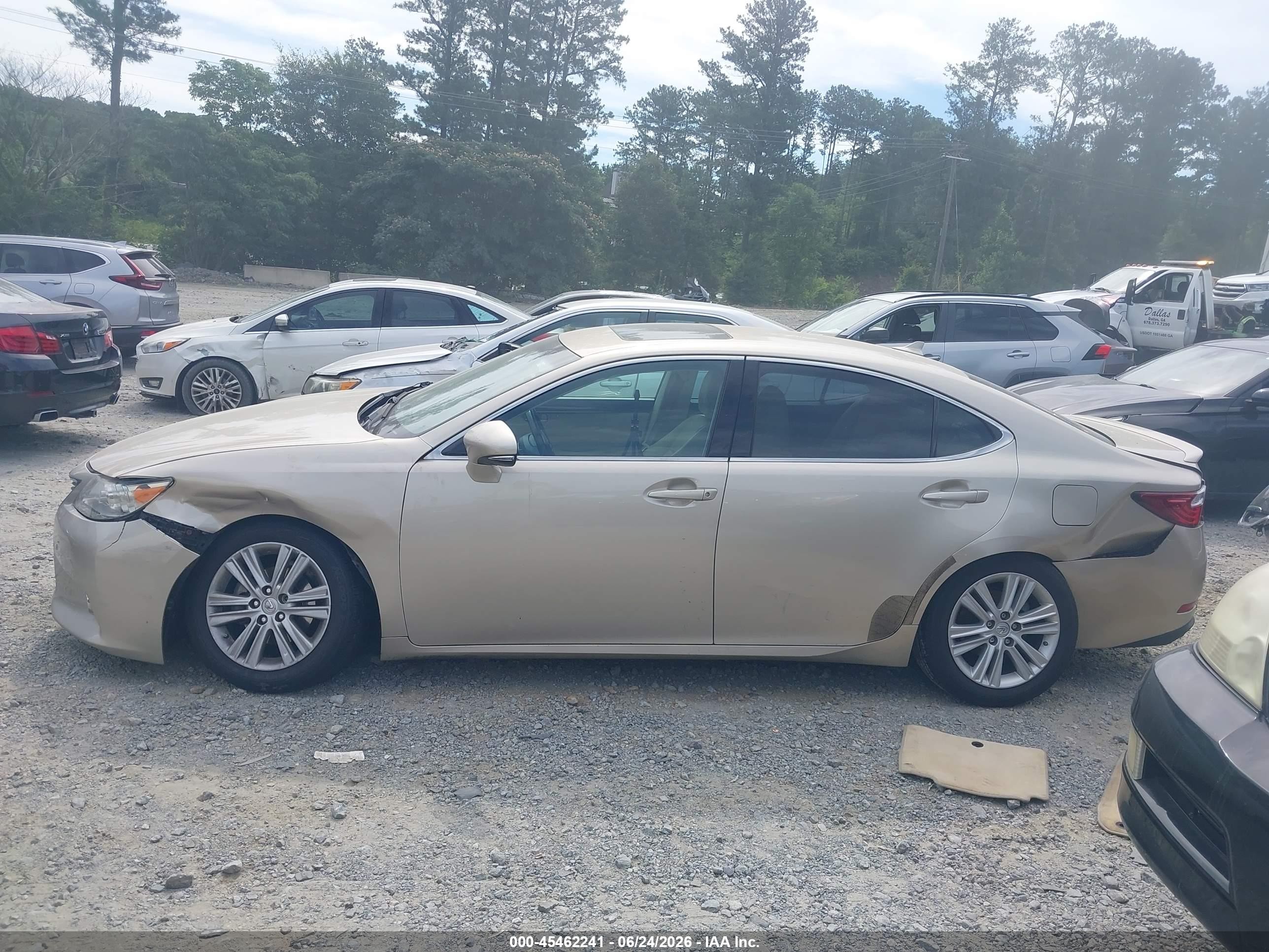 2014 Lexus Es 350   Beige vin: JTHBK1GG1E2124820