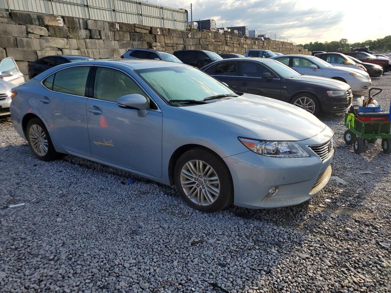 2014 Lexus Es 350 Teal vin: JTHBK1GG1E2130083