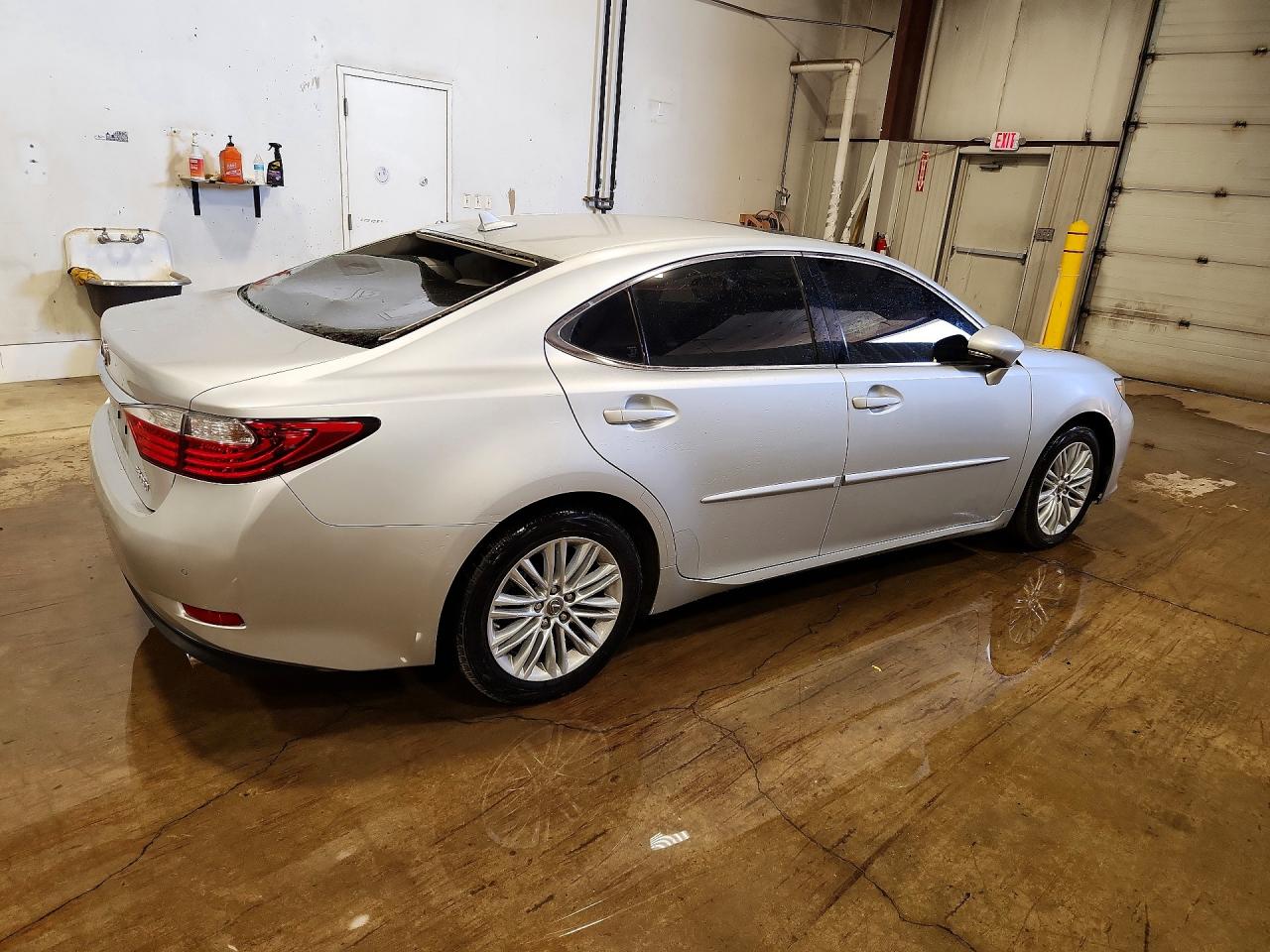 2014 Lexus Es 350 Base Silver vin: JTHBK1GG1E2132853