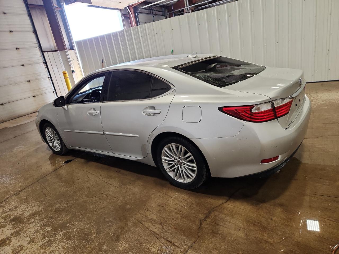 2014 Lexus Es 350 Base Silver vin: JTHBK1GG1E2132853 Damage: Rear Glass, Broken, Replacement Required