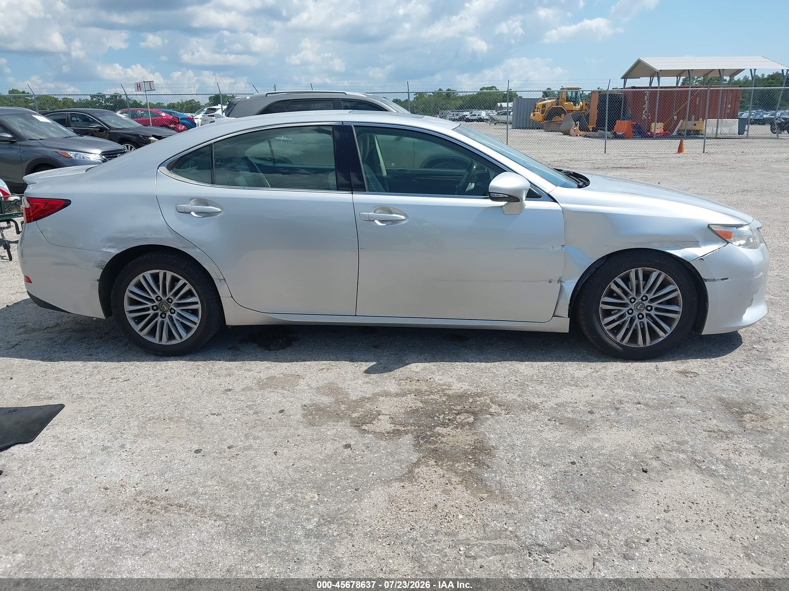 2014 Lexus Es 350   Silver vin: JTHBK1GG1E2141858