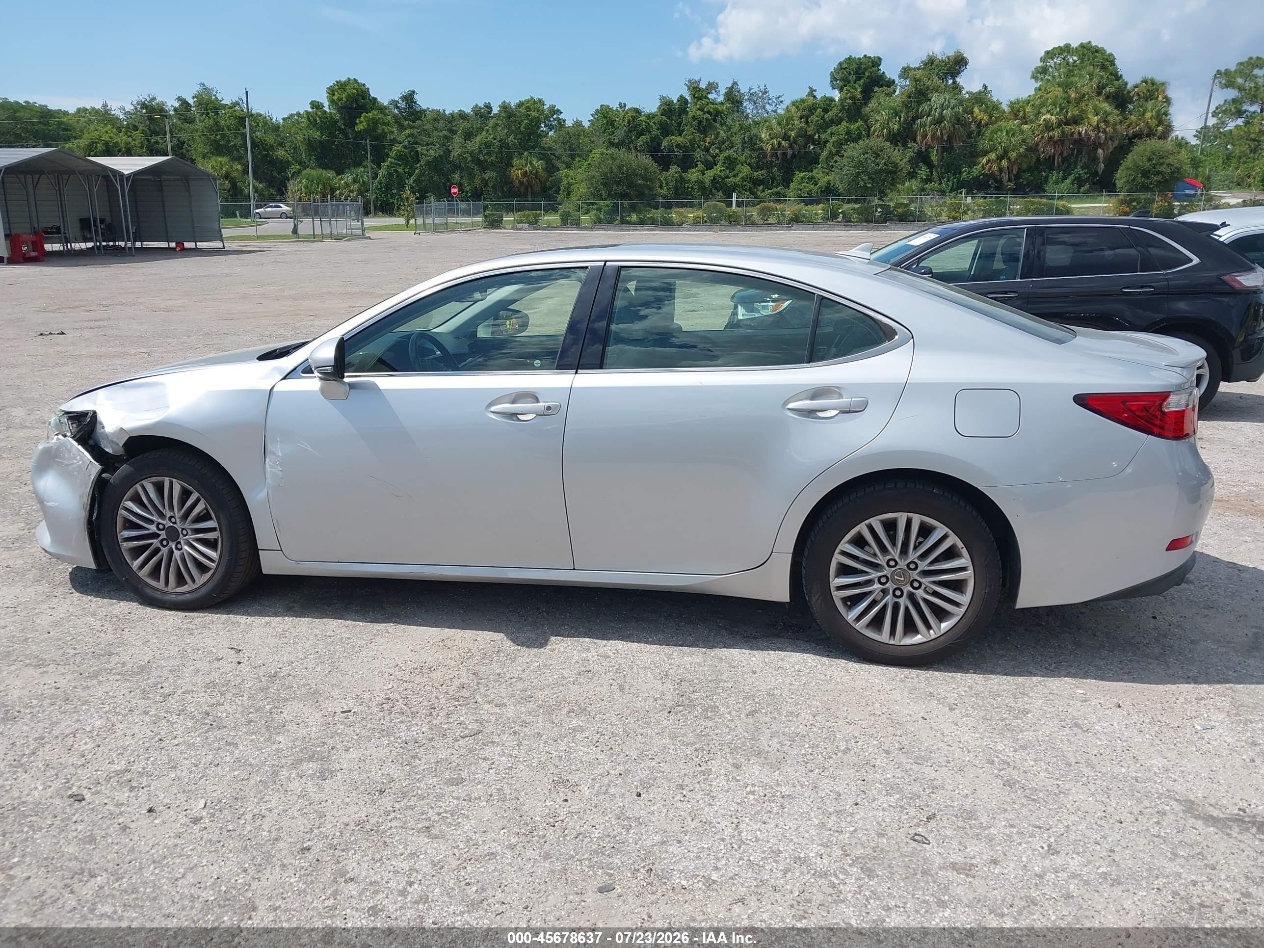 2014 Lexus Es 350   Silver vin: JTHBK1GG1E2141858