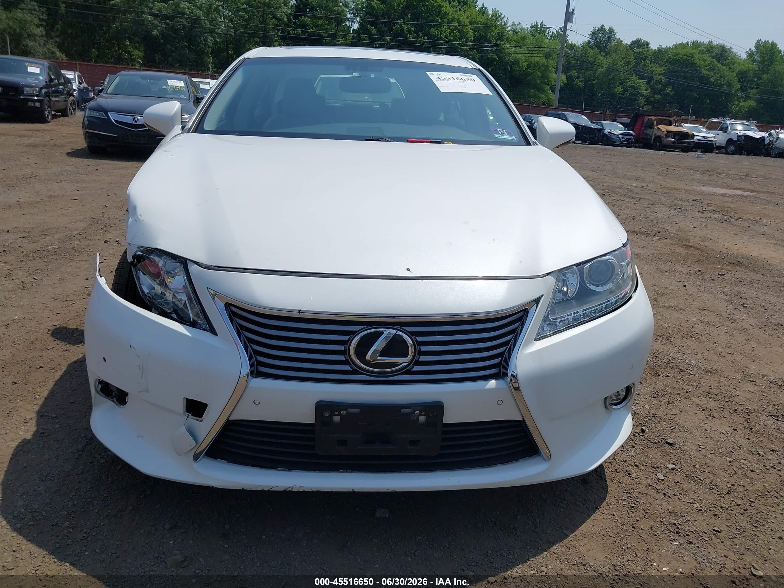 2015 Lexus Es 350   White vin: JTHBK1GG1F2153350