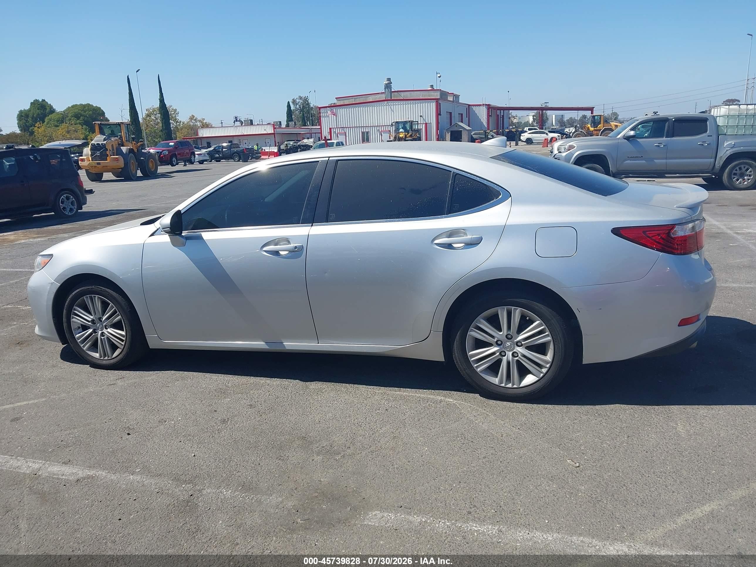 2015 Lexus Es 350   Silver vin: JTHBK1GG1F2159665
