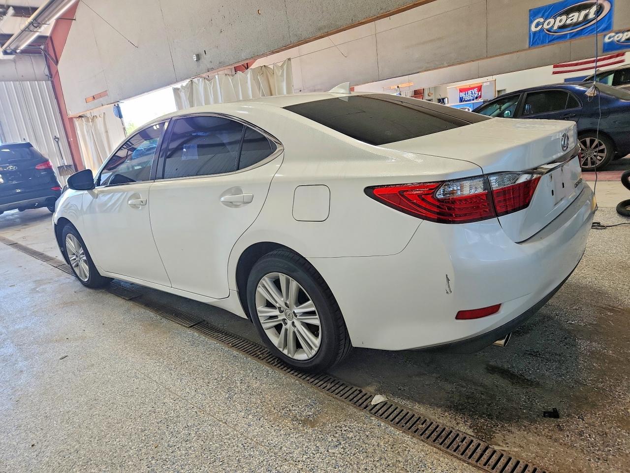2015 Lexus Es 350 White vin: JTHBK1GG1F2165577