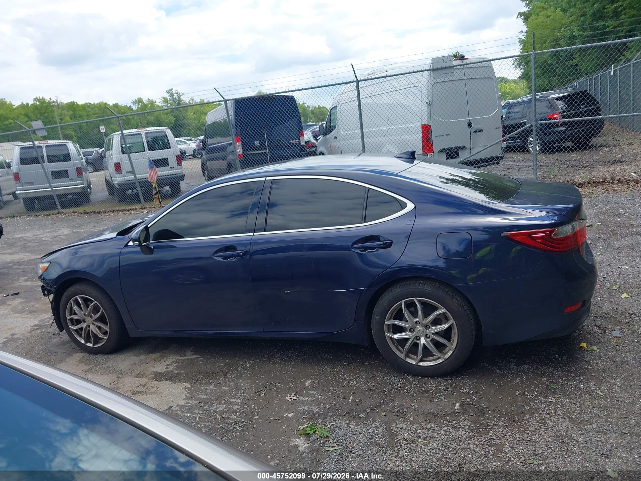 2015 Lexus Es 350   Blue vin: JTHBK1GG1F2176417