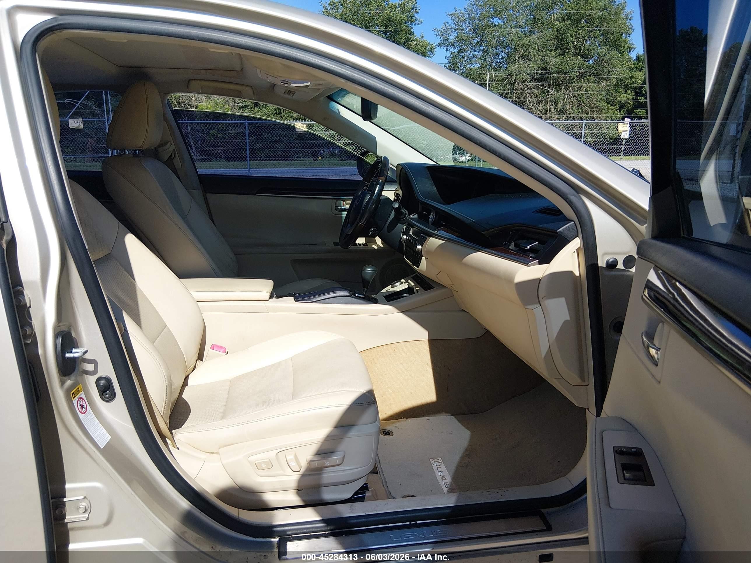 2015 Lexus Es 350 Gold vin: JTHBK1GG1F2201039