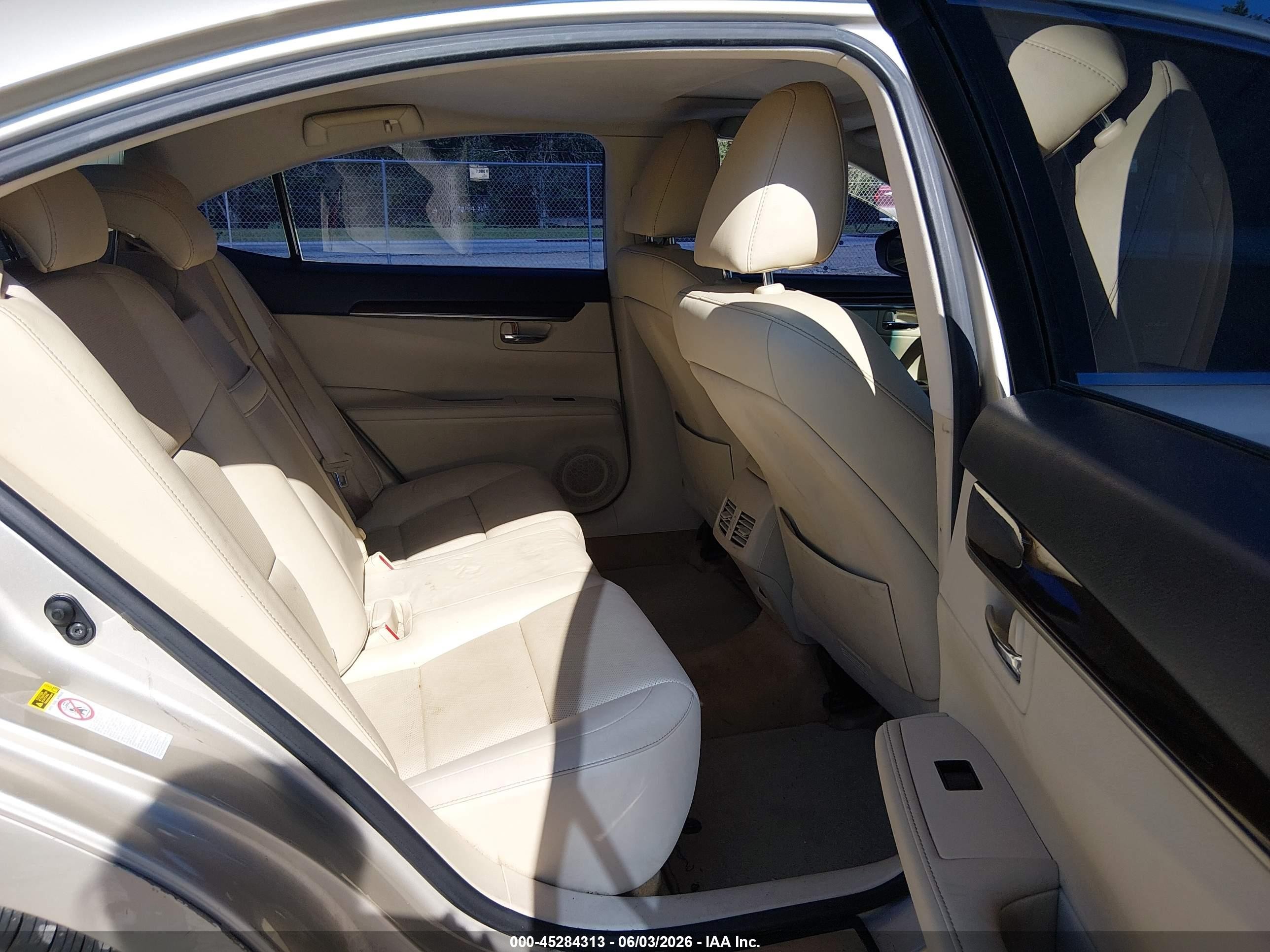 2015 Lexus Es 350 Gold vin: JTHBK1GG1F2201039