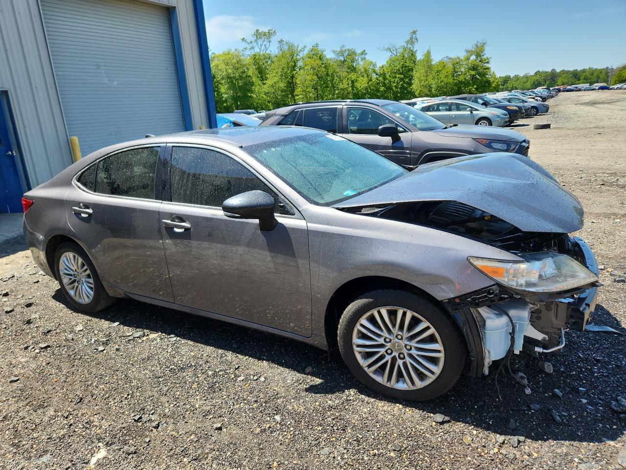 2015 Lexus Es 350 Gray vin: JTHBK1GG1F2202613 Damage: Right Front Fender, Dent(S) W/ Paint Dmg, 4 To 5 Inches