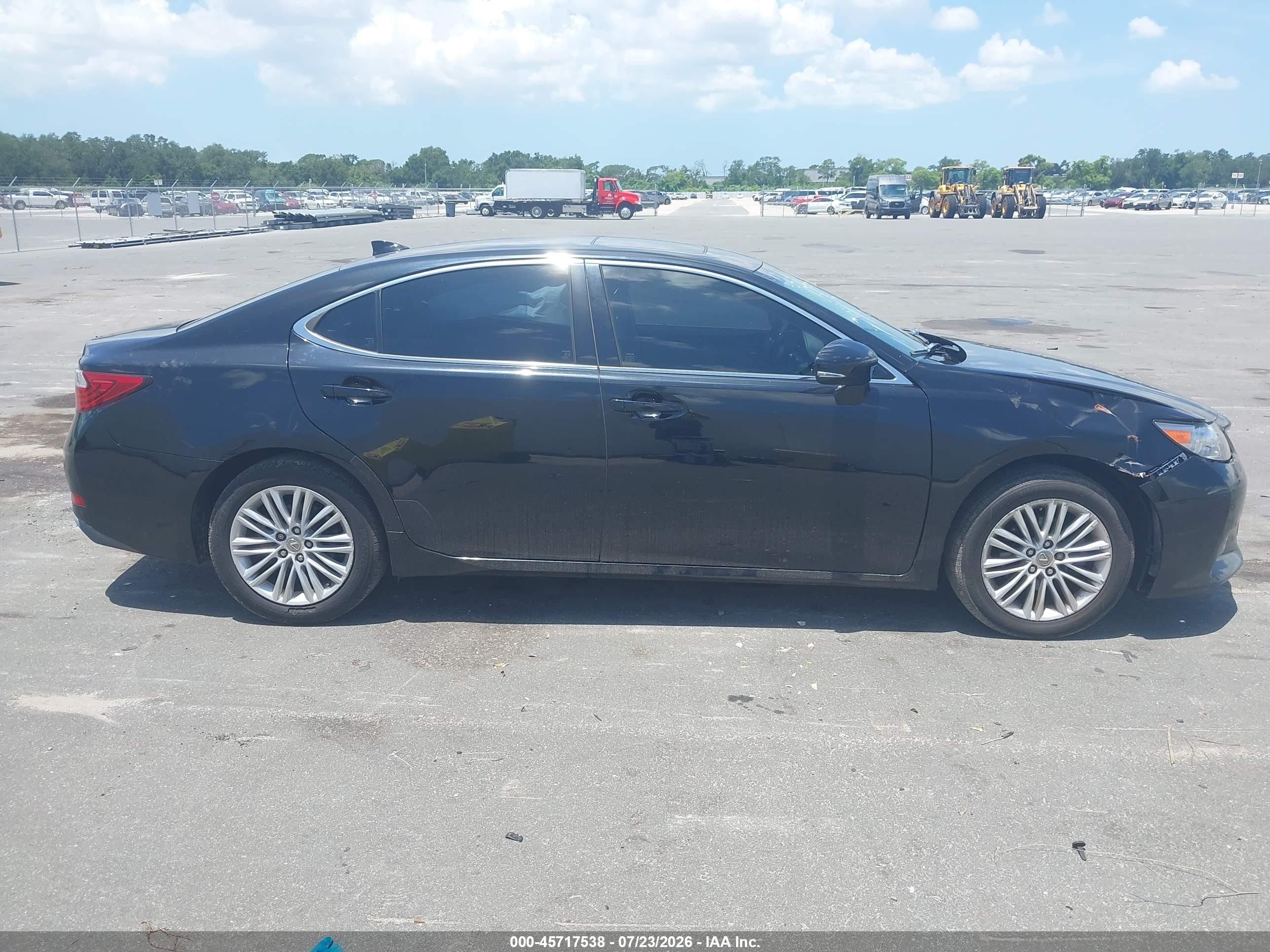 2015 Lexus Es 350   Черный vin: JTHBK1GG1F2205527