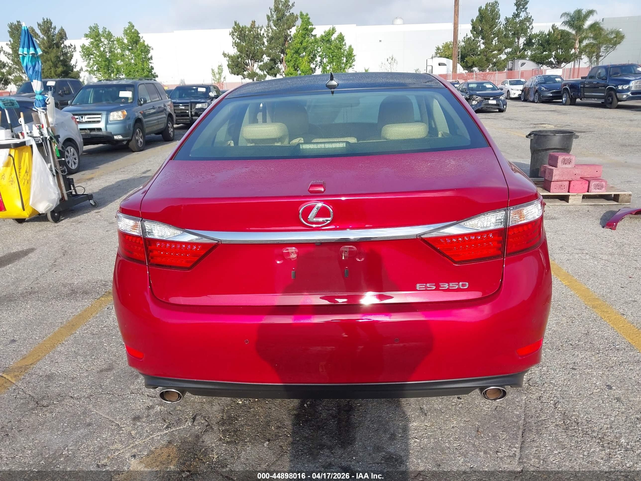 2013 Lexus Es 350   Burgundy vin: JTHBK1GG2D2002451