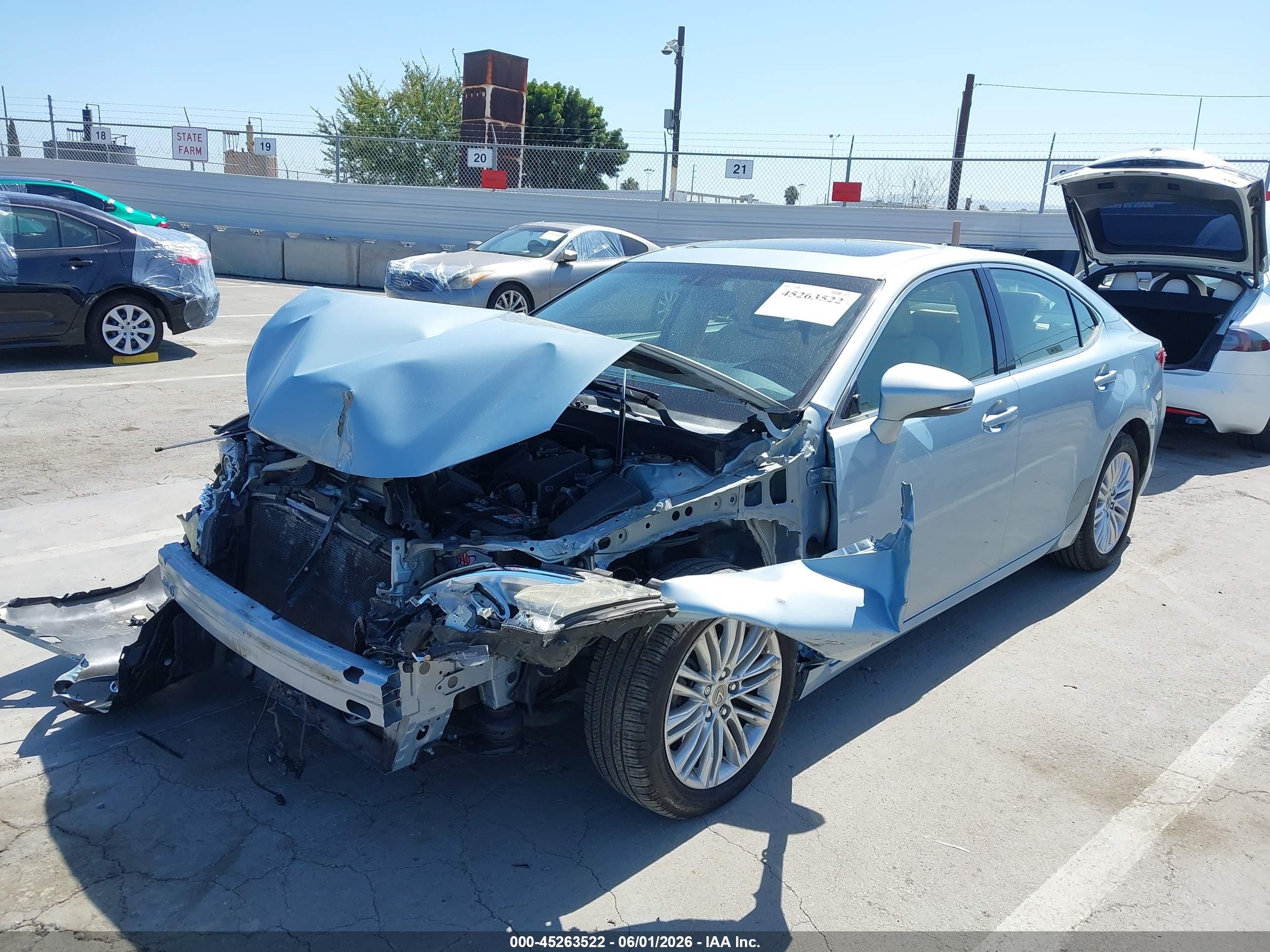 2013 Lexus Es 350 Light Blue vin: JTHBK1GG2D2003387