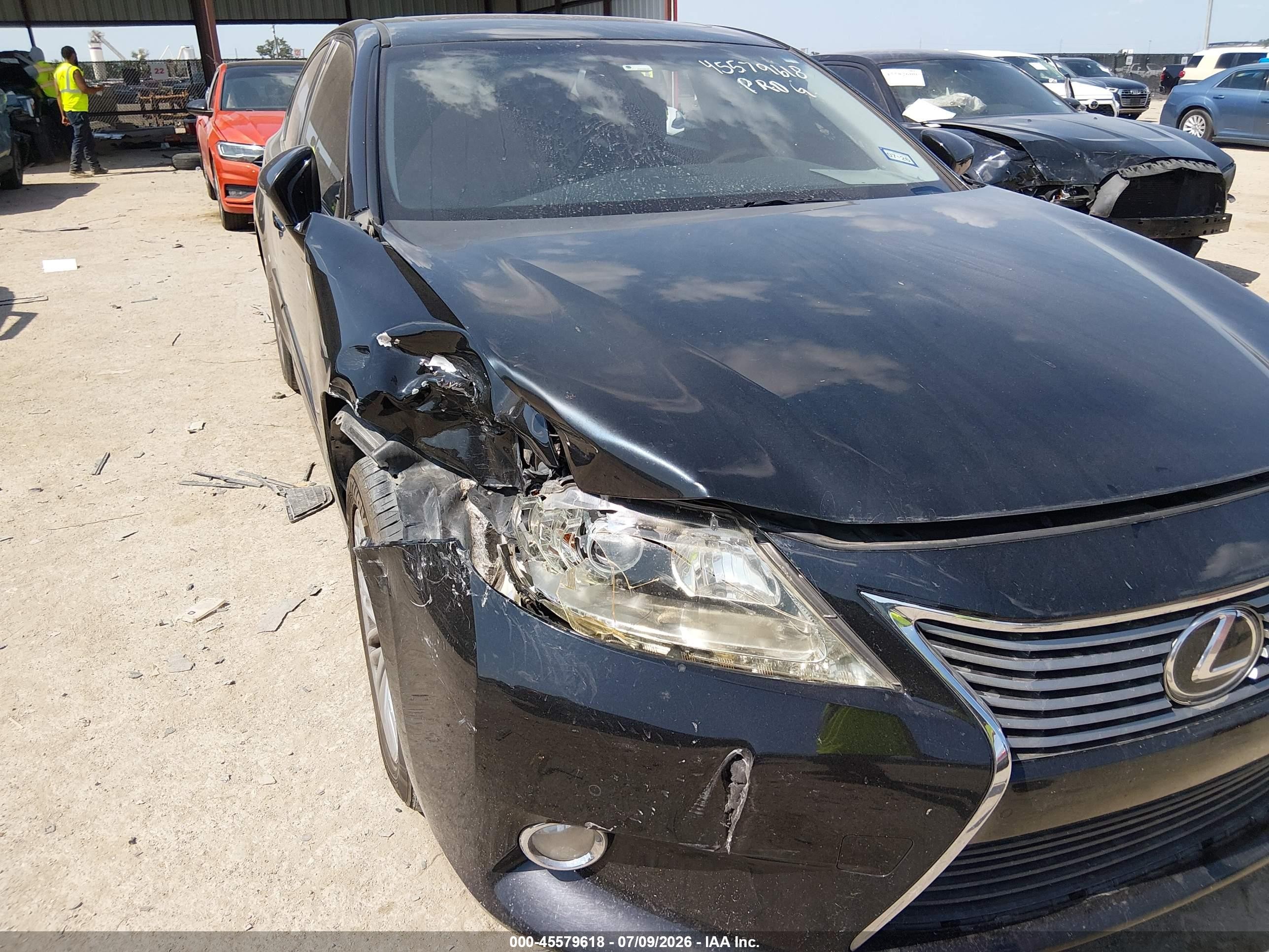 2013 Lexus Es 350   Black vin: JTHBK1GG2D2014468