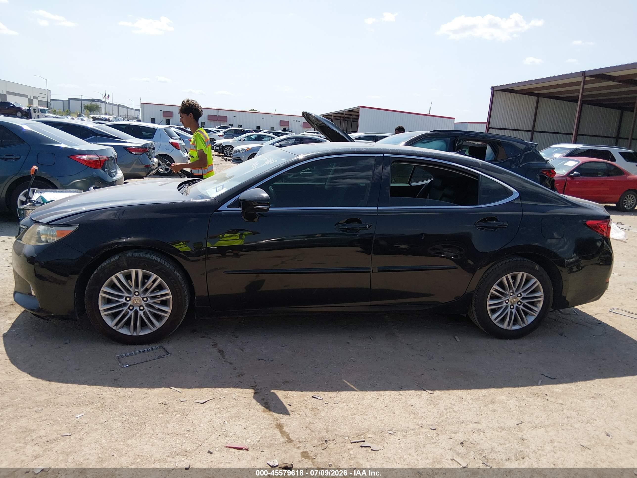 2013 Lexus Es 350   Black vin: JTHBK1GG2D2014468