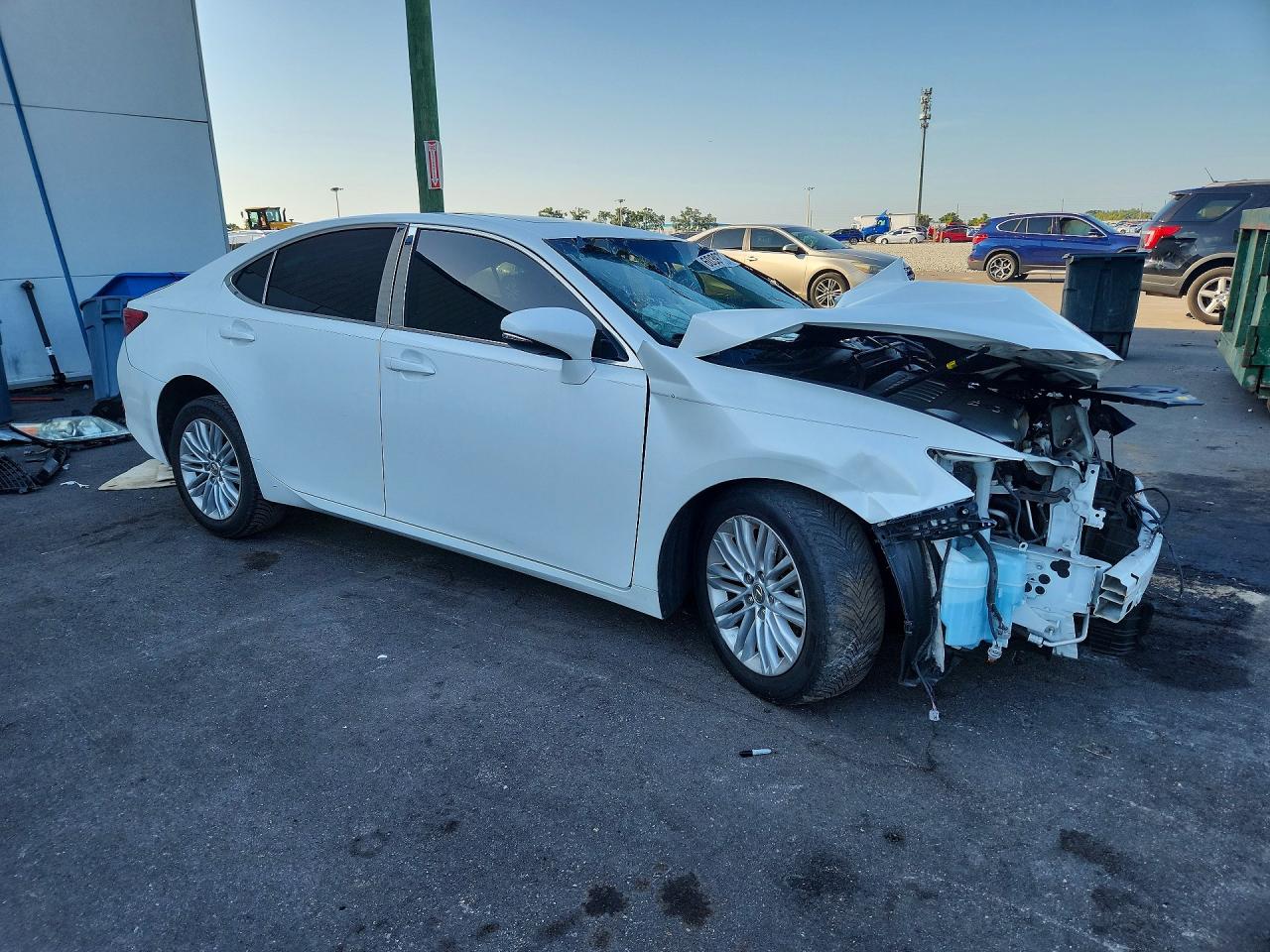 2013 Lexus Es 350 White vin: JTHBK1GG2D2014552