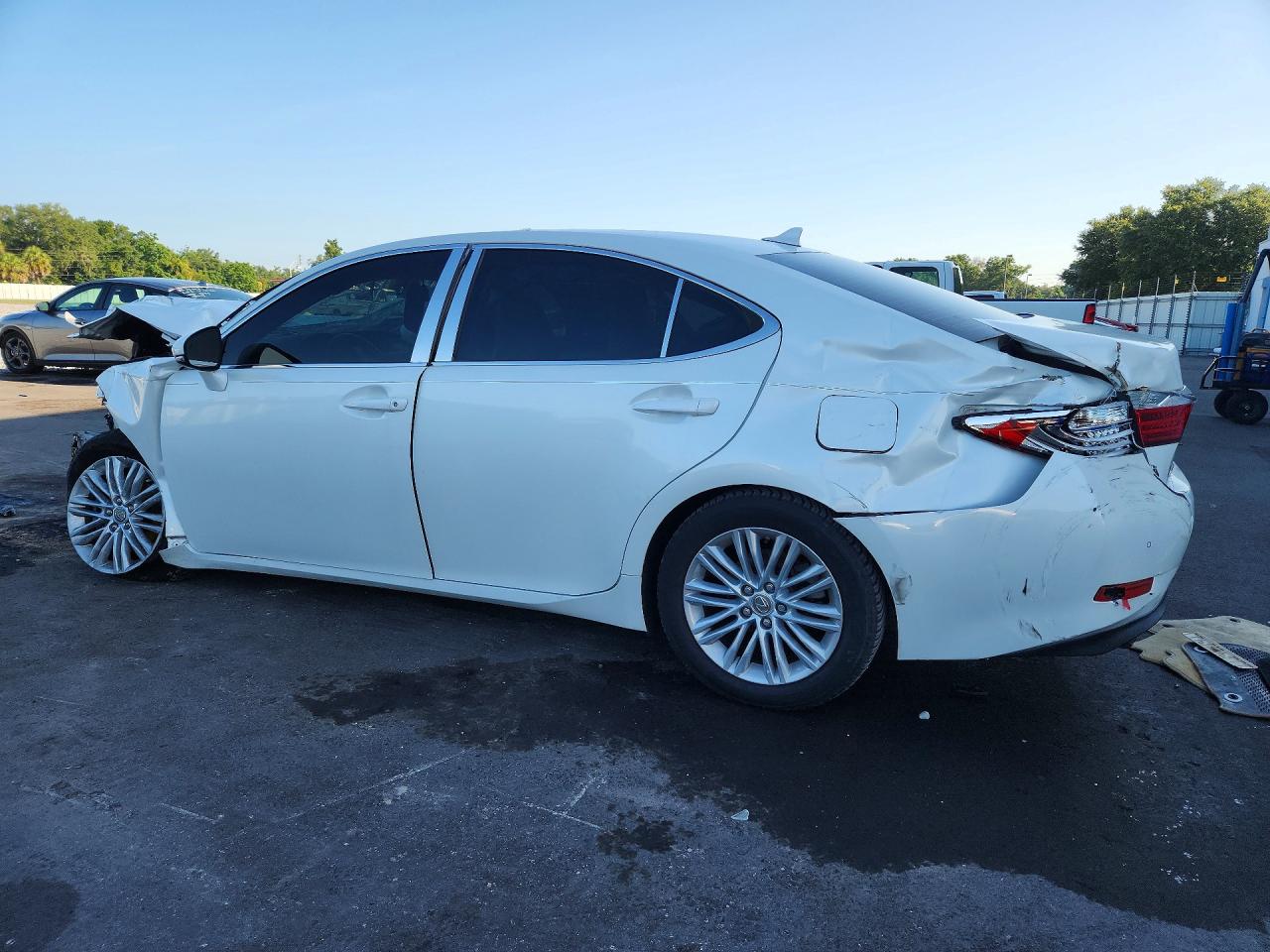2013 Lexus Es 350 White vin: JTHBK1GG2D2014552