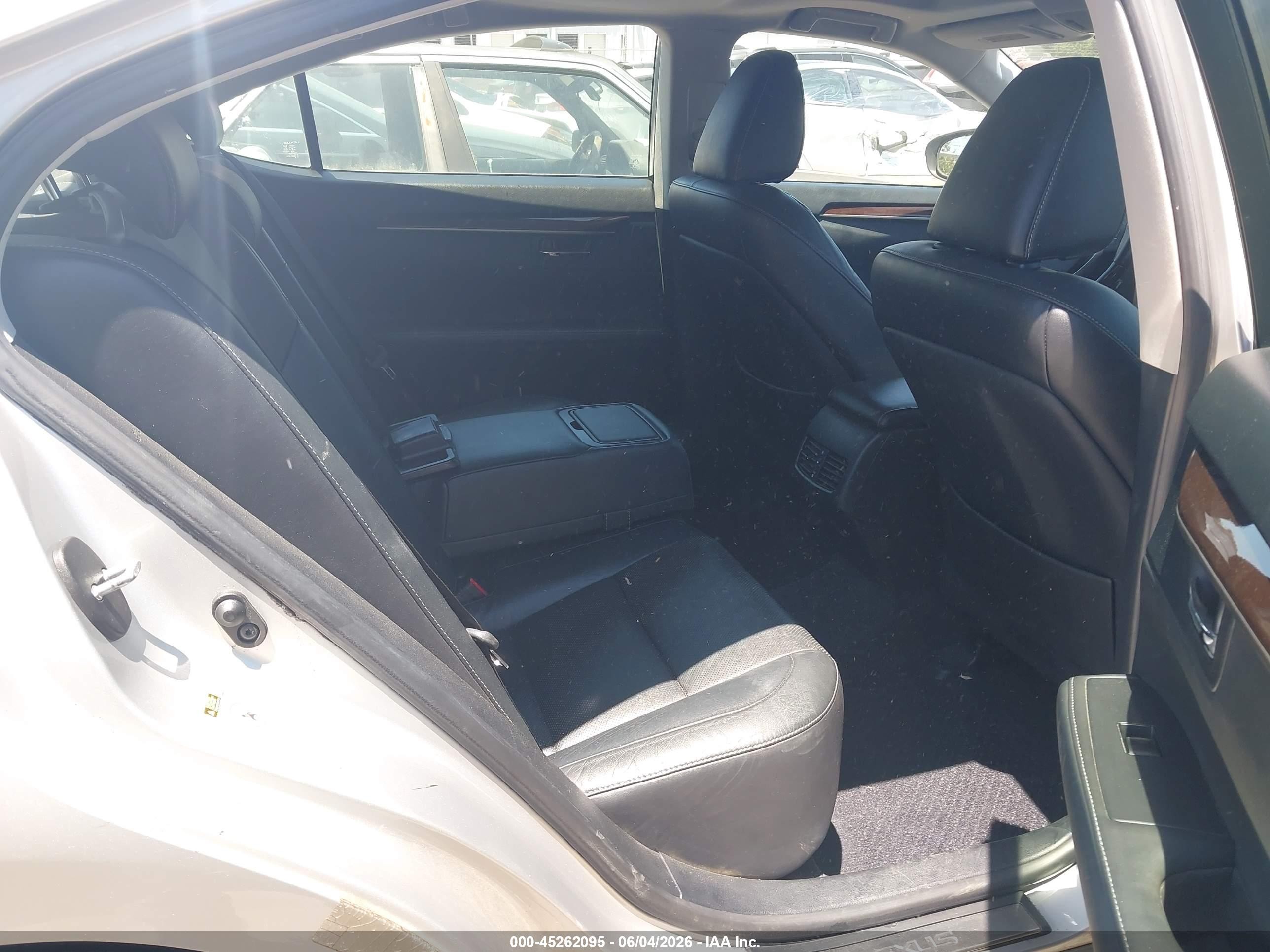 2013 Lexus Es 350 White vin: JTHBK1GG2D2037345