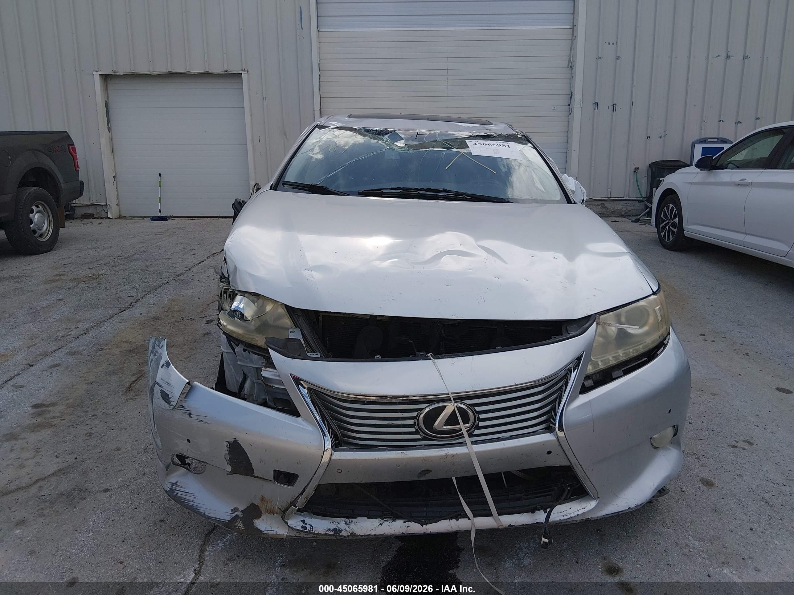 2013 Lexus Es 350   Silver vin: JTHBK1GG2D2043890