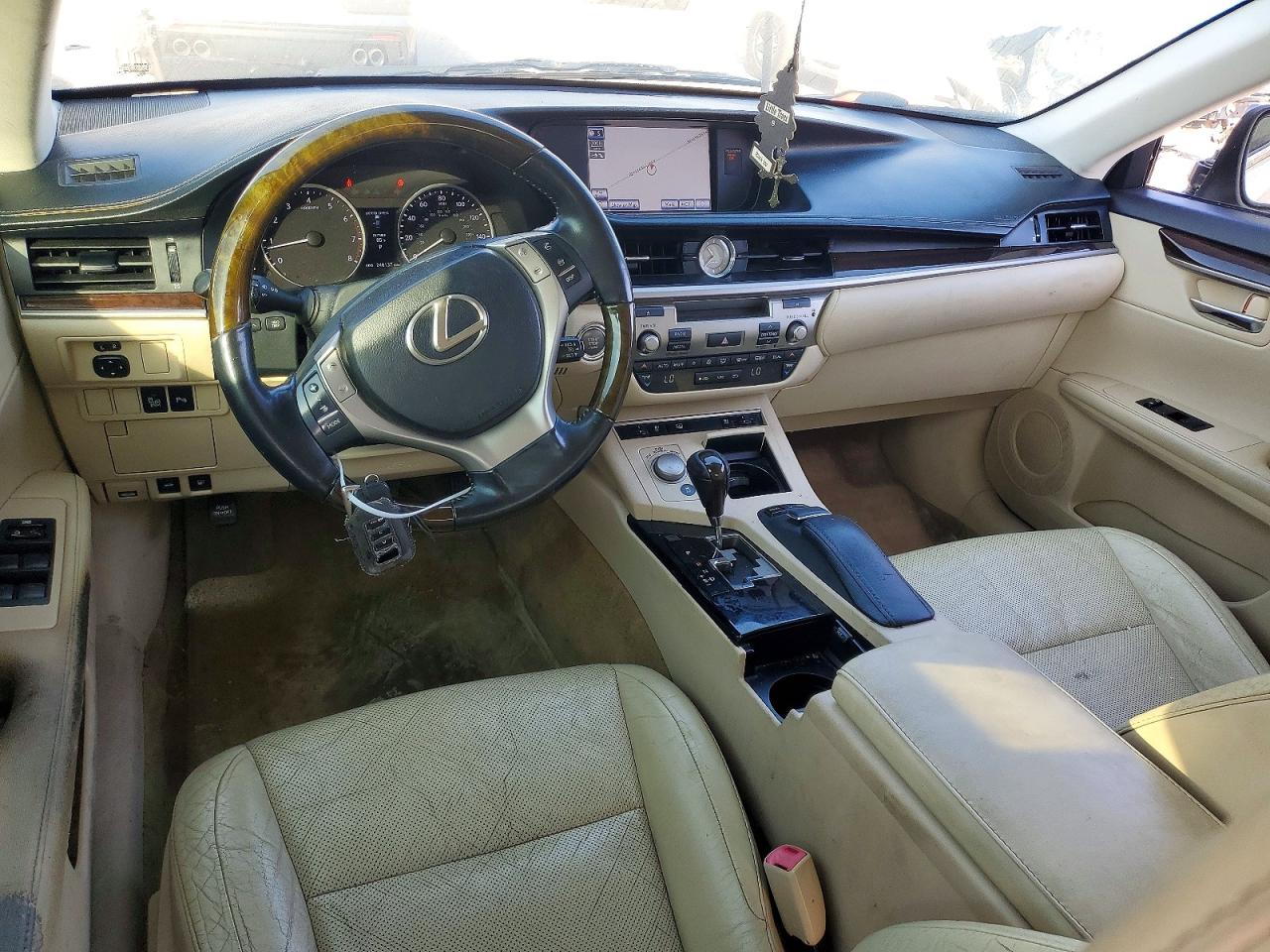2013 Lexus Es 350 White vin: JTHBK1GG2D2057174