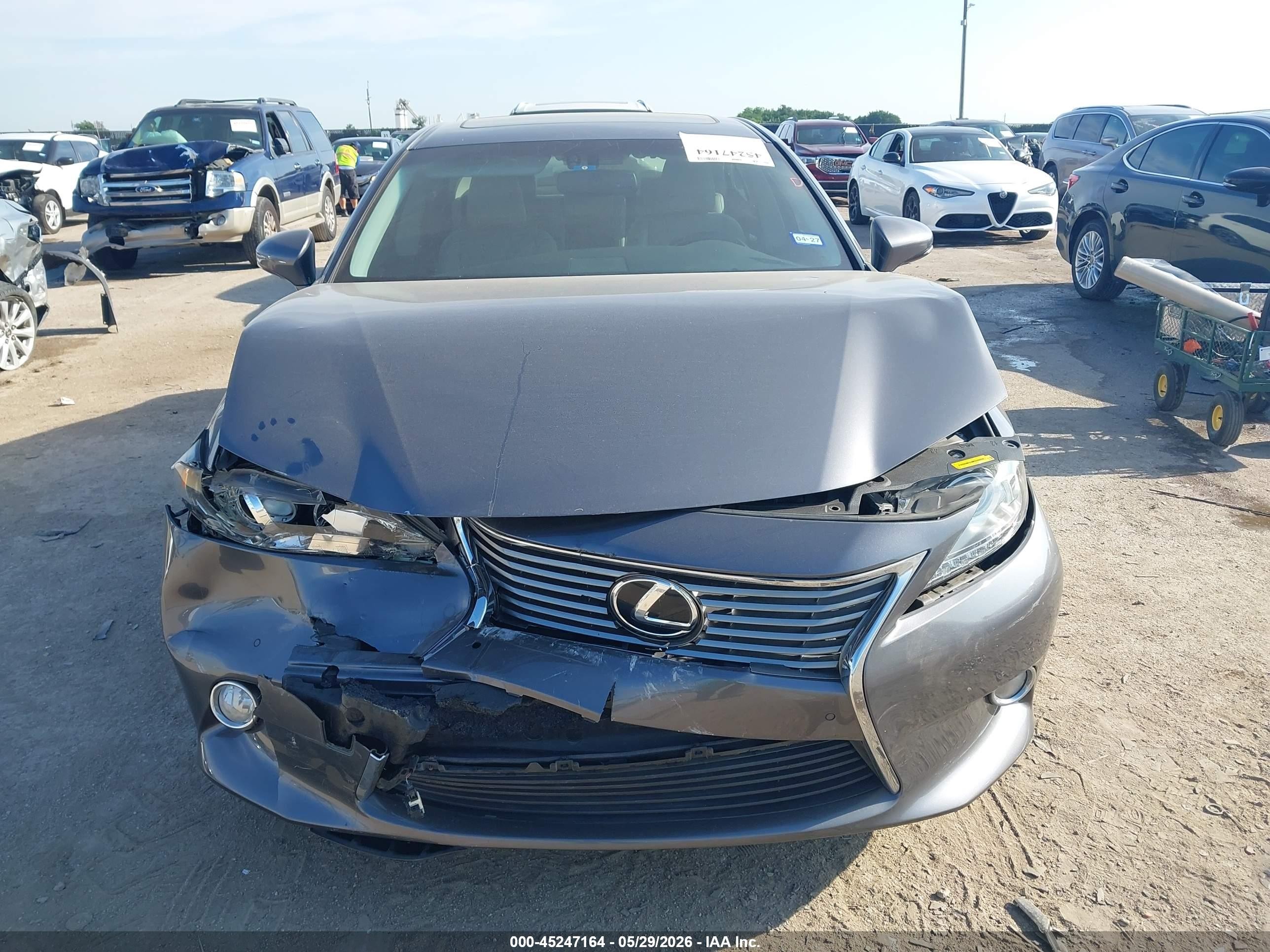 2013 Lexus Es 350   Black vin: JTHBK1GG2D2061936