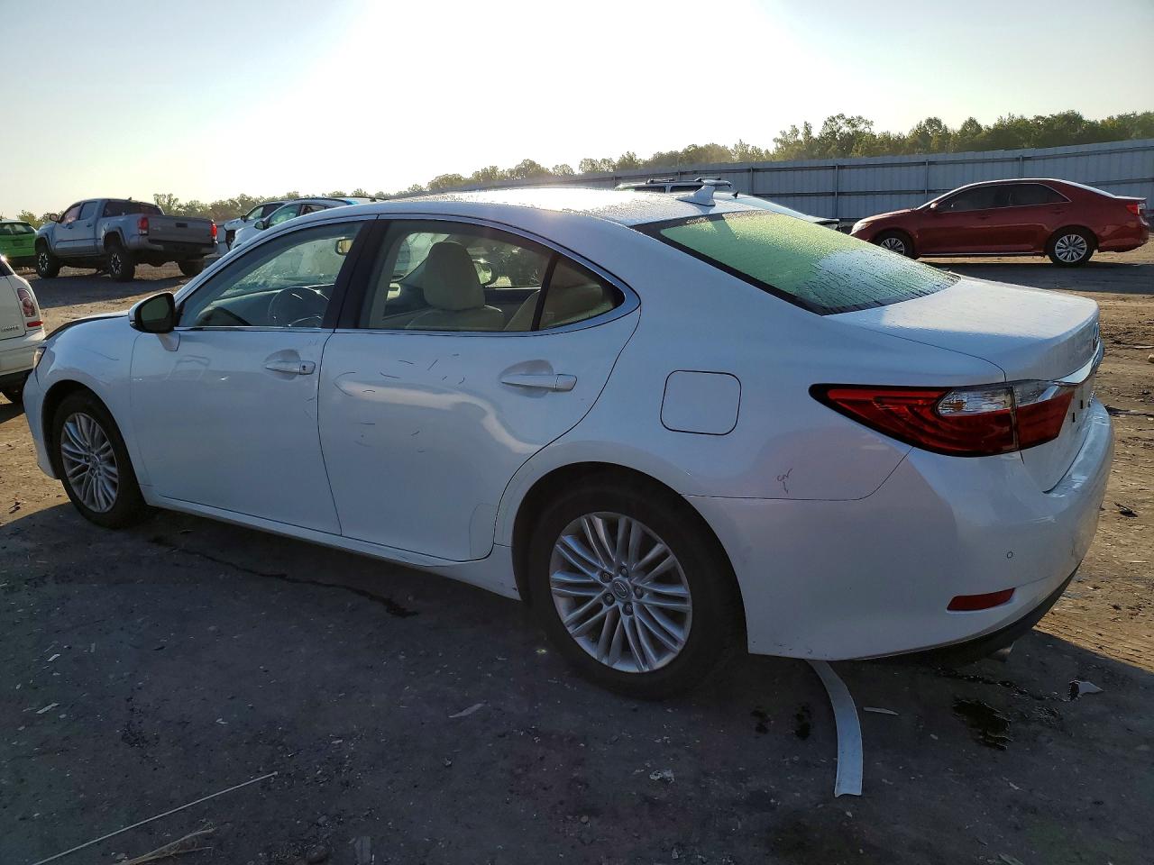 2014 Lexus Es 350 White vin: JTHBK1GG2E2099460