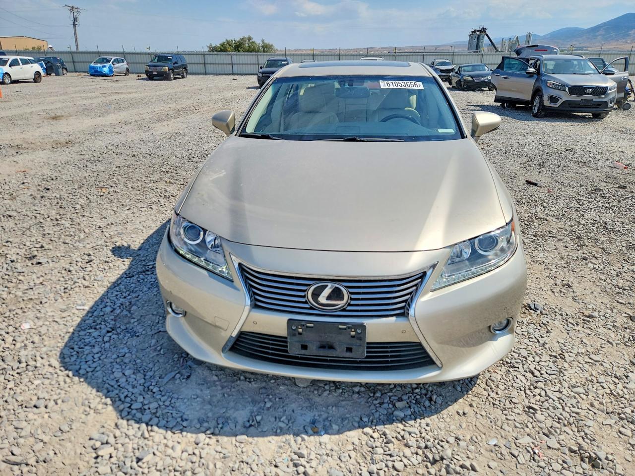 2014 Lexus Es 350 Gold vin: JTHBK1GG2E2102017