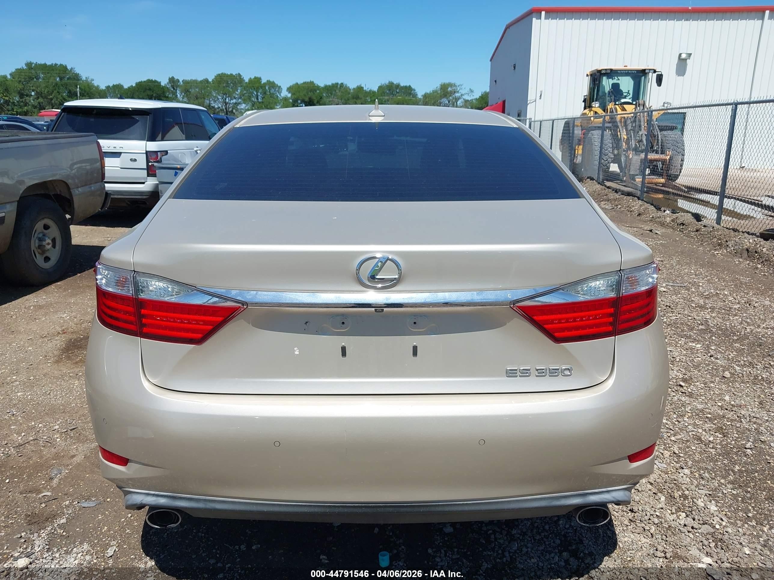 2014 Lexus Es 350   Beige vin: JTHBK1GG2E2109646