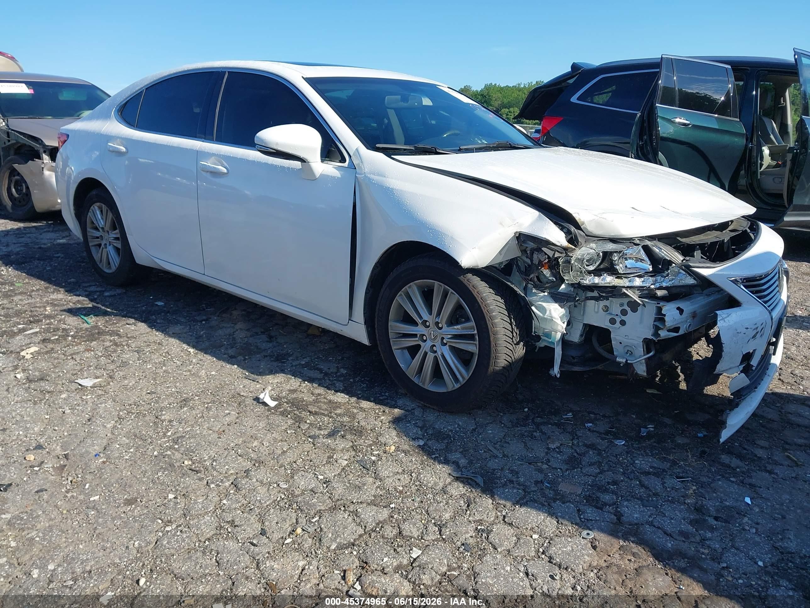 2014 Lexus Es 350   White vin: JTHBK1GG2E2113180